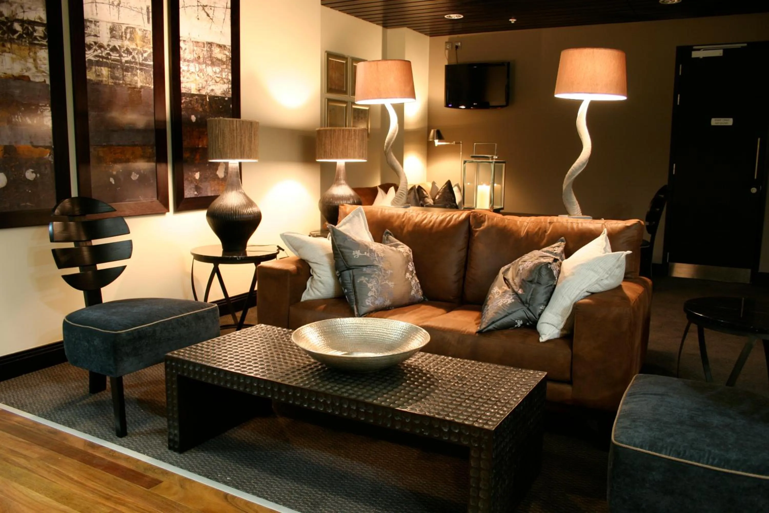 Lounge or bar in Mount Meru Hotel