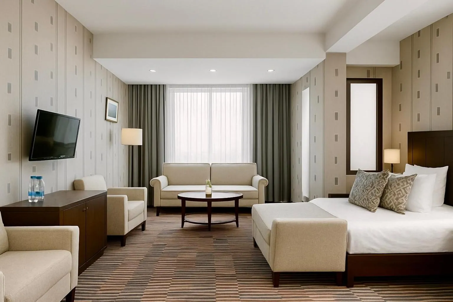 Communal lounge/ TV room in Yerevan Resident Hotel