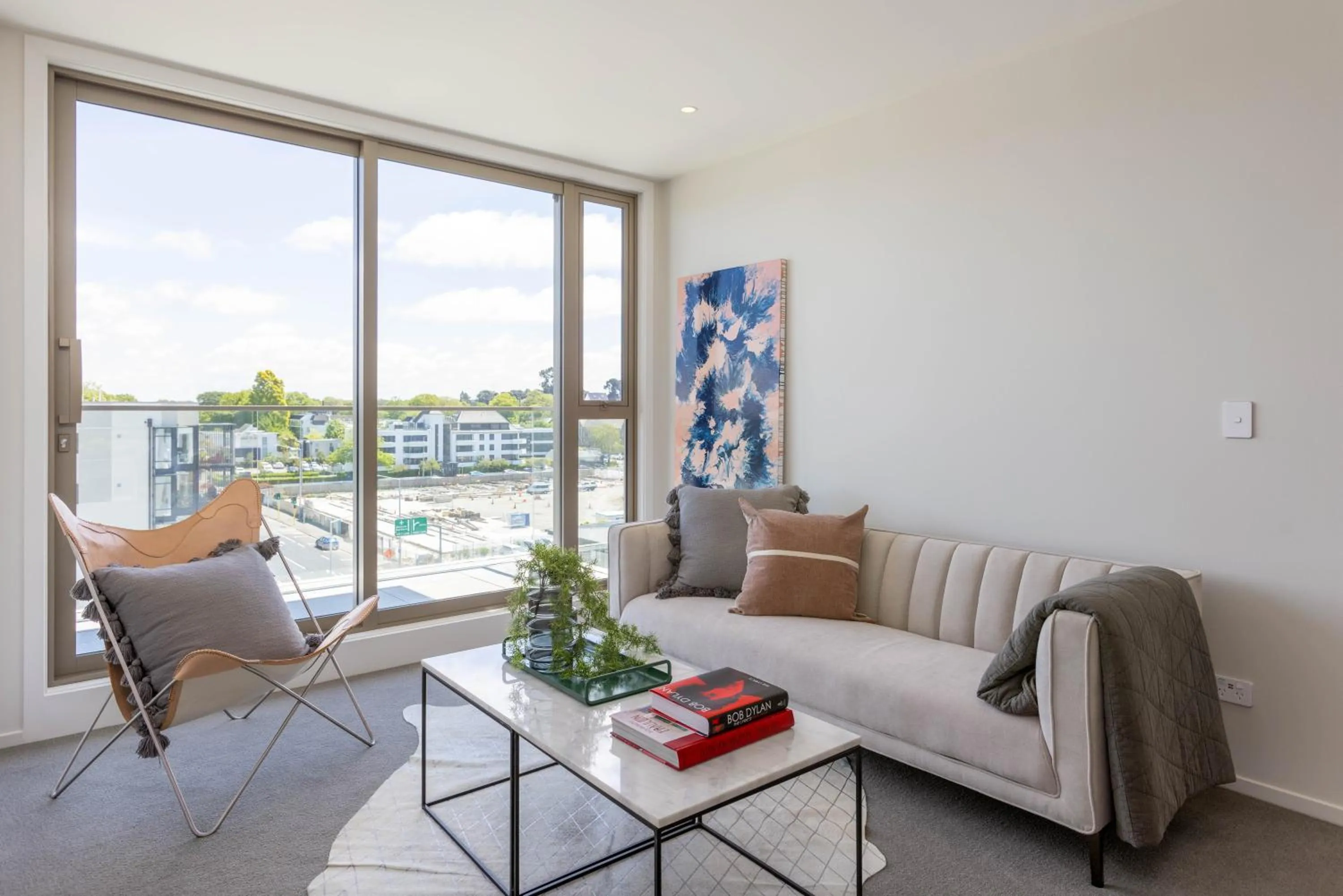 TV and multimedia in Wyndham Garden Christchurch Kilmore Street