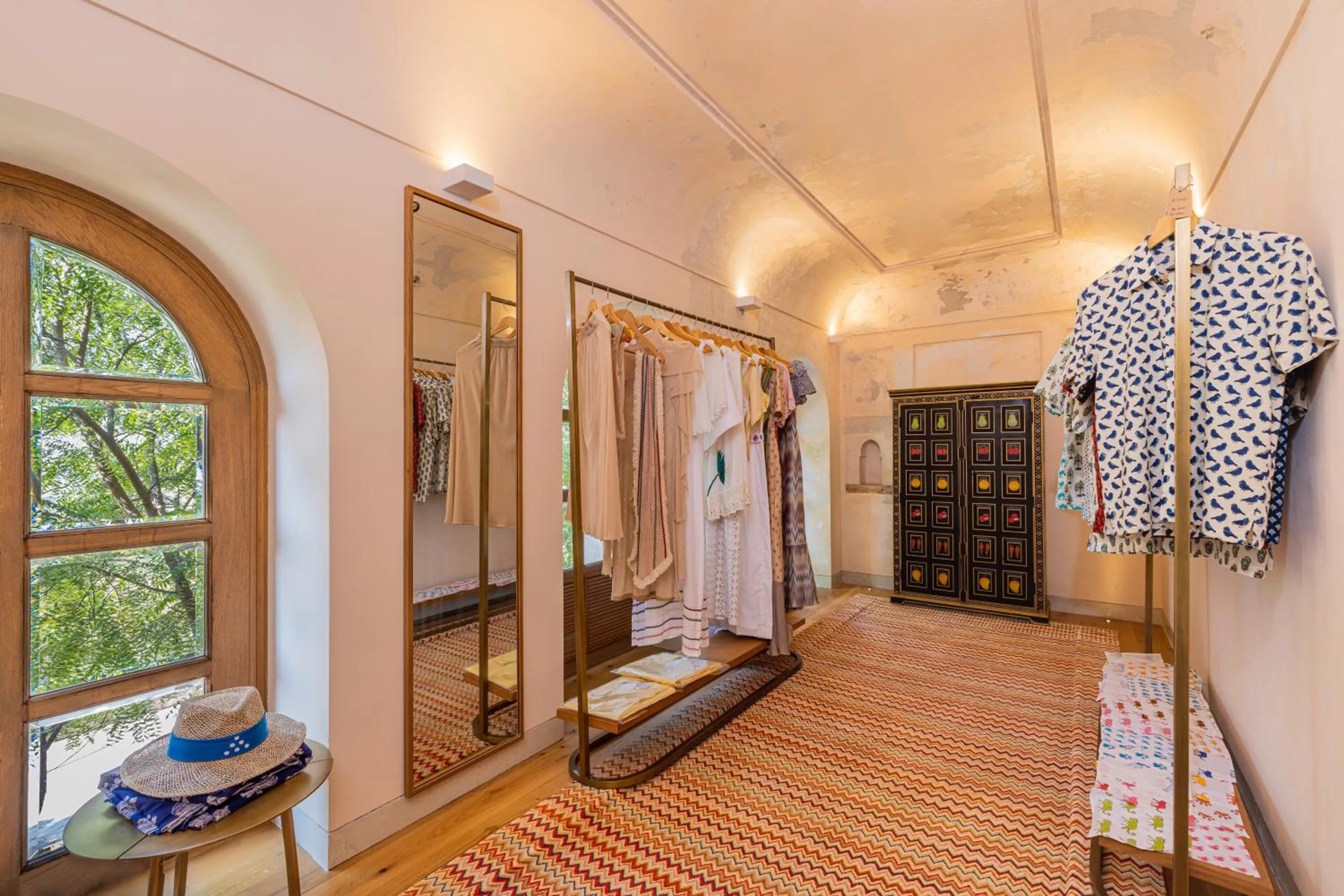 On-site shops in Six Senses Fort Barwara Sawai Madhopur