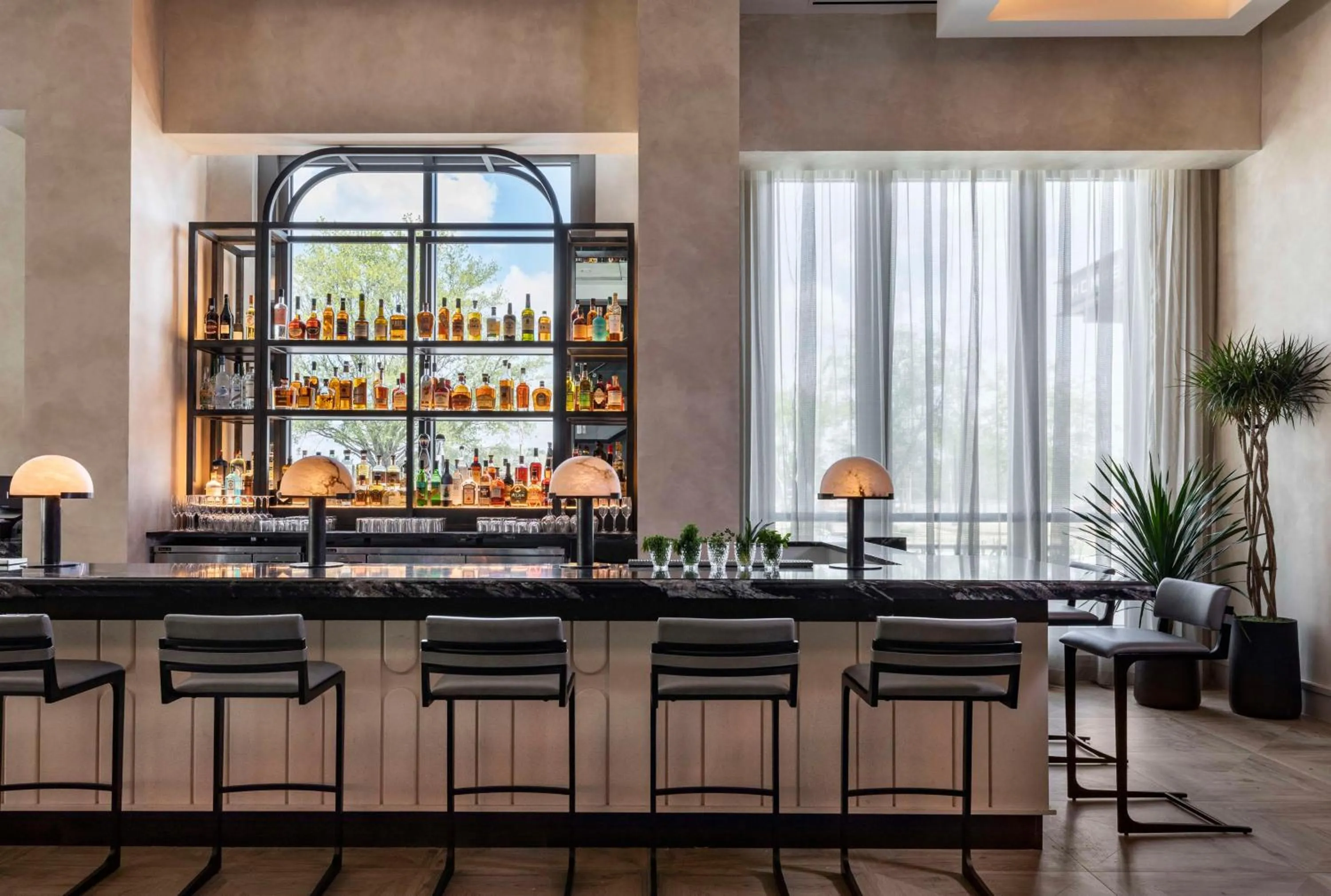 Lounge or bar in Thompson Savannah, by Hyatt