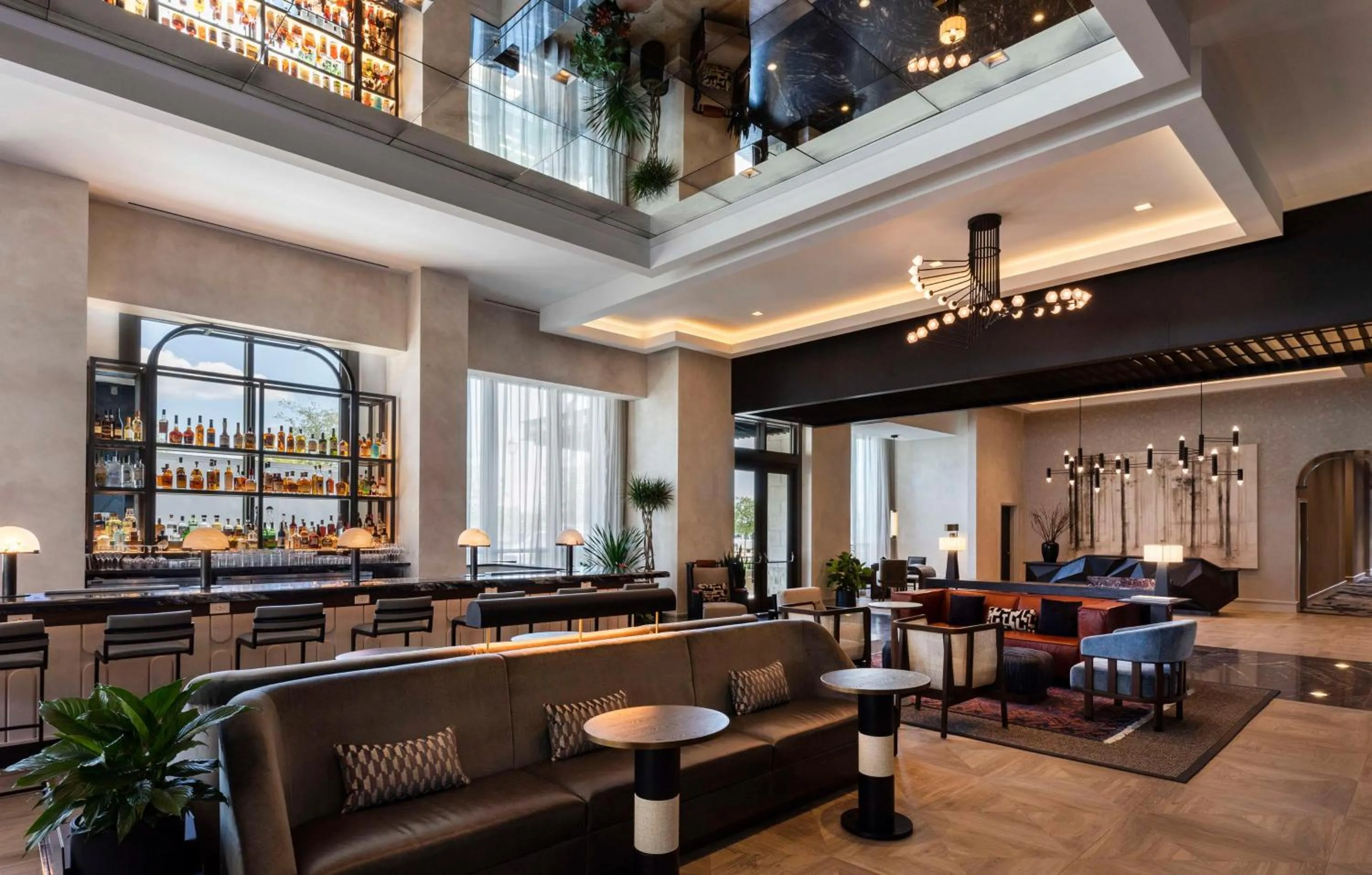 Lounge or bar in Thompson Savannah, by Hyatt