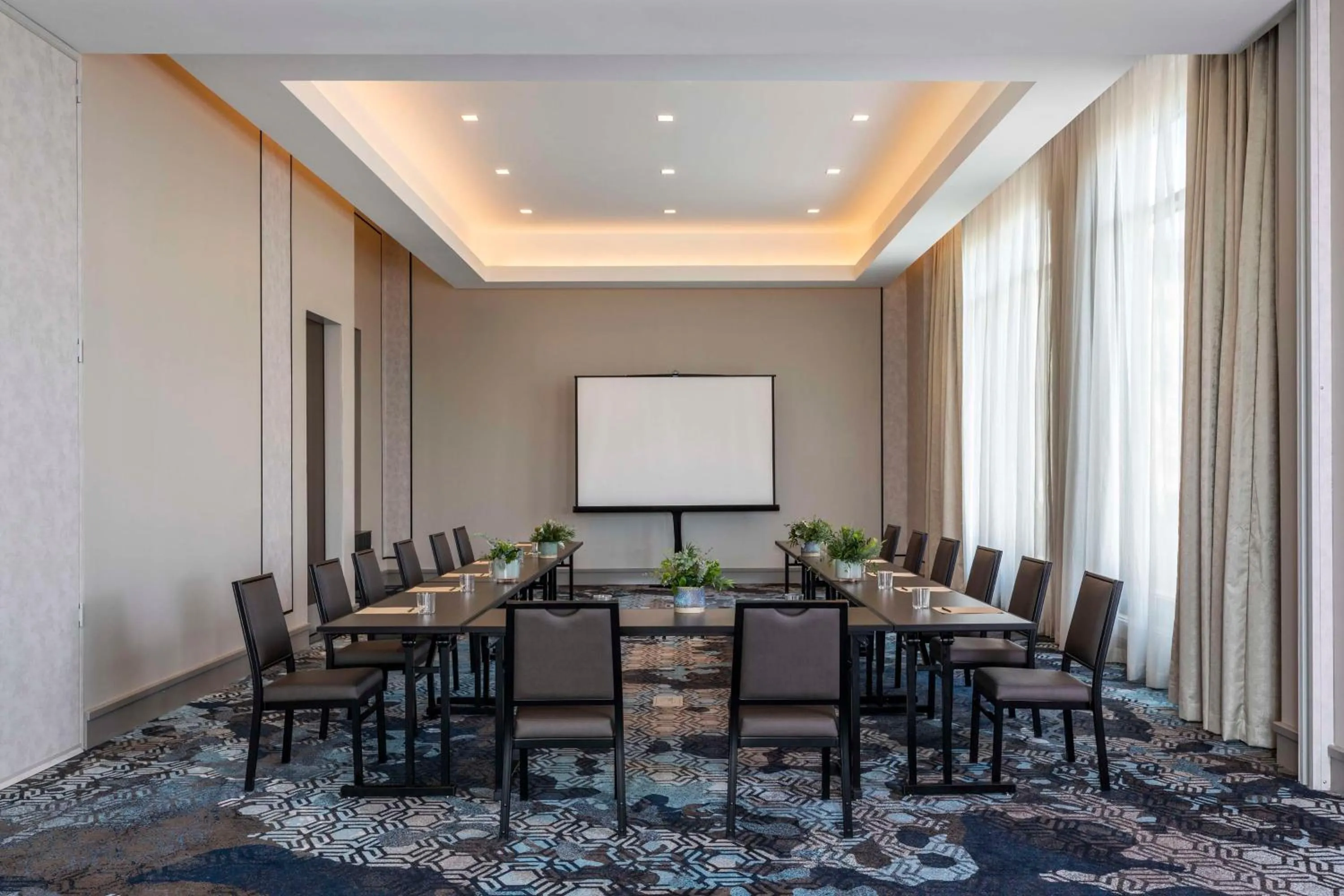 Meeting/conference room in Thompson Savannah, by Hyatt