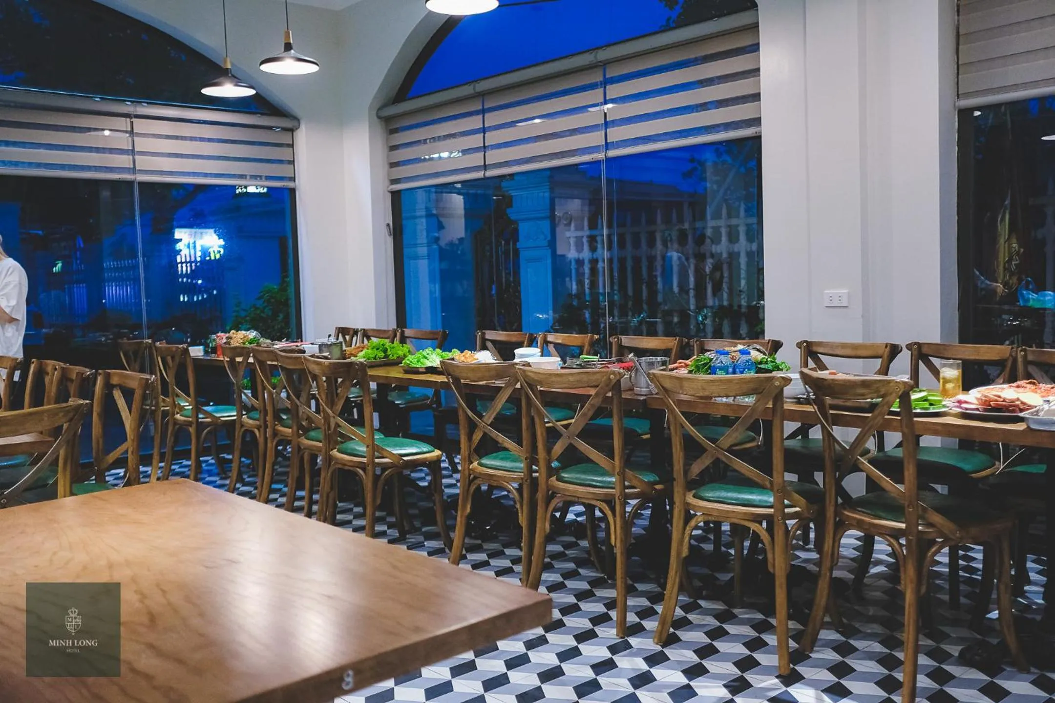 Restaurant/places to eat in Minh Long Hotel