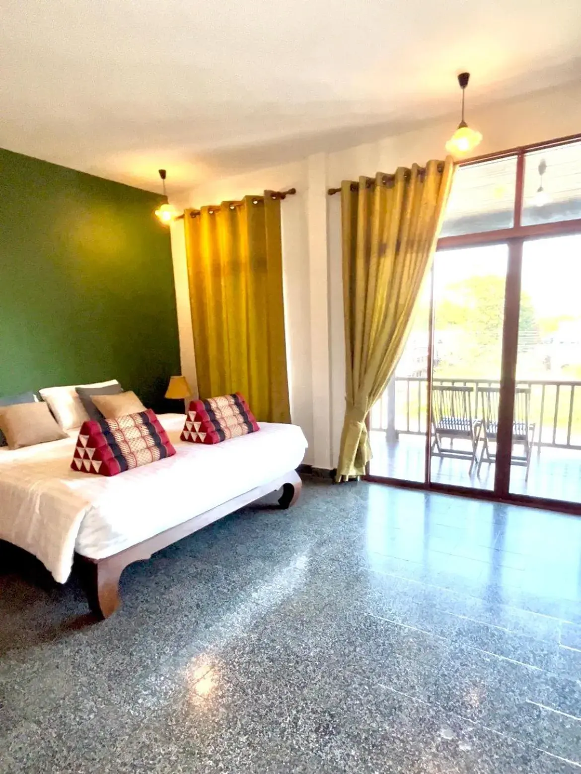 Deluxe Double Room with Balcony in The Bank River House Ayutthaya Deluxe Double Room with Balcony in The Bank River House Ayutthaya