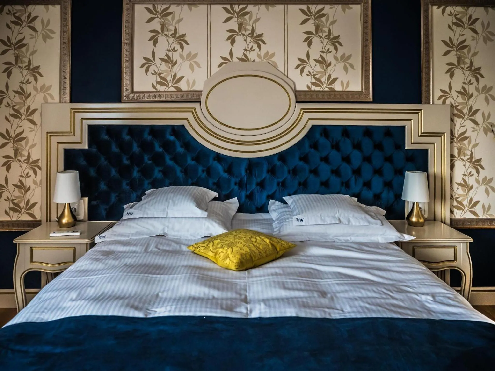 Bedroom, Bed in Sky Park Home