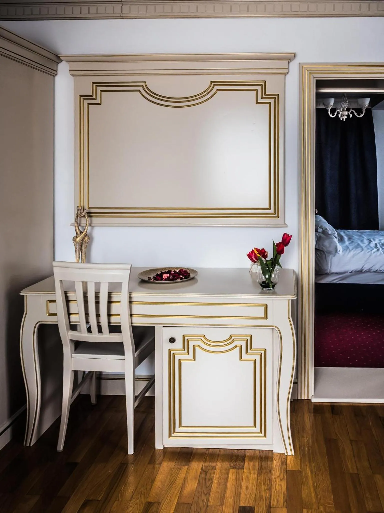 Living room, Bed in Sky Park Home