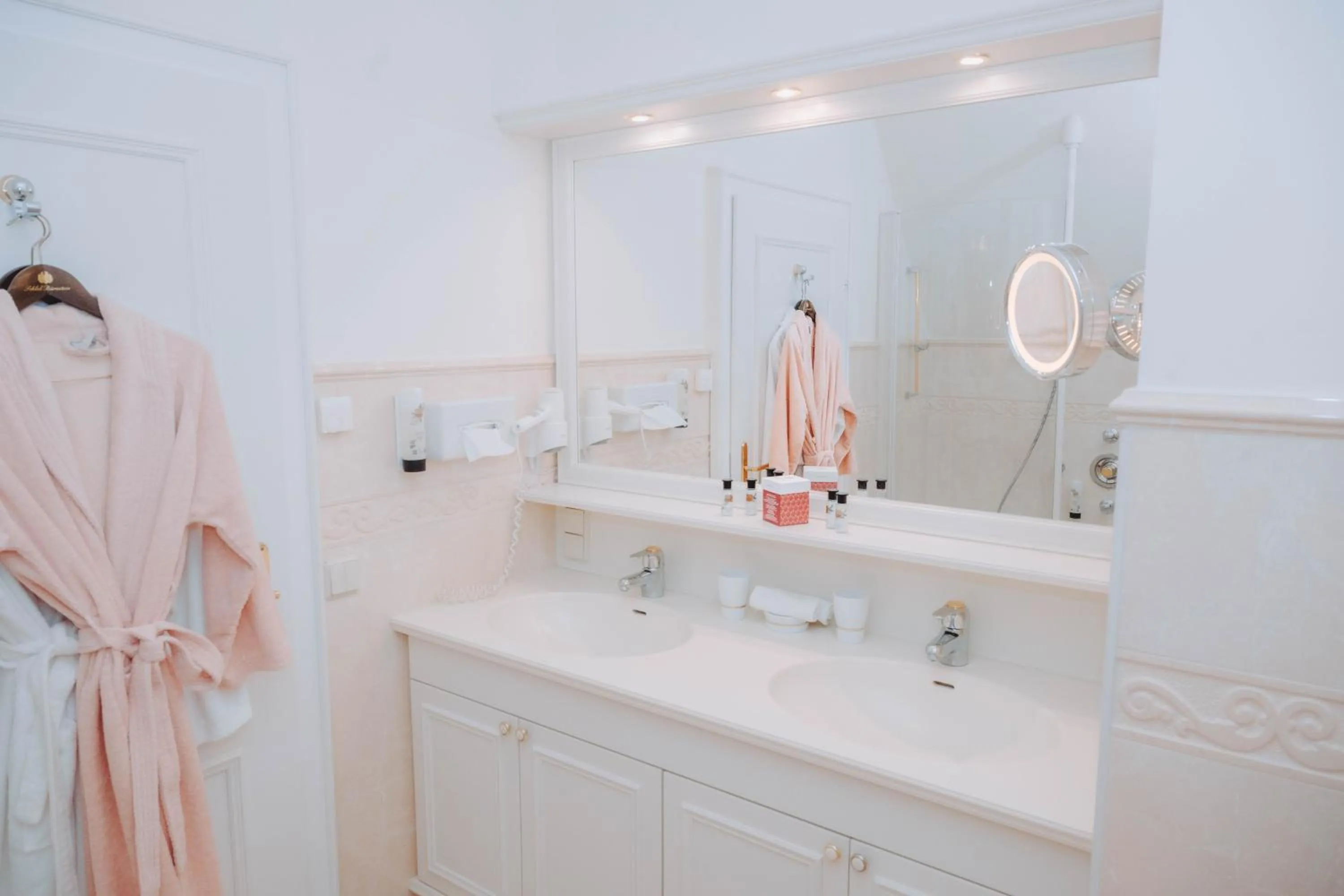 Bathroom in Hotel Schloss Dürnstein