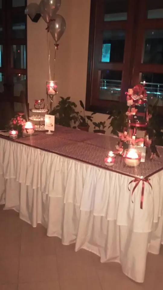 Restaurant/places to eat in Hotel Serenella