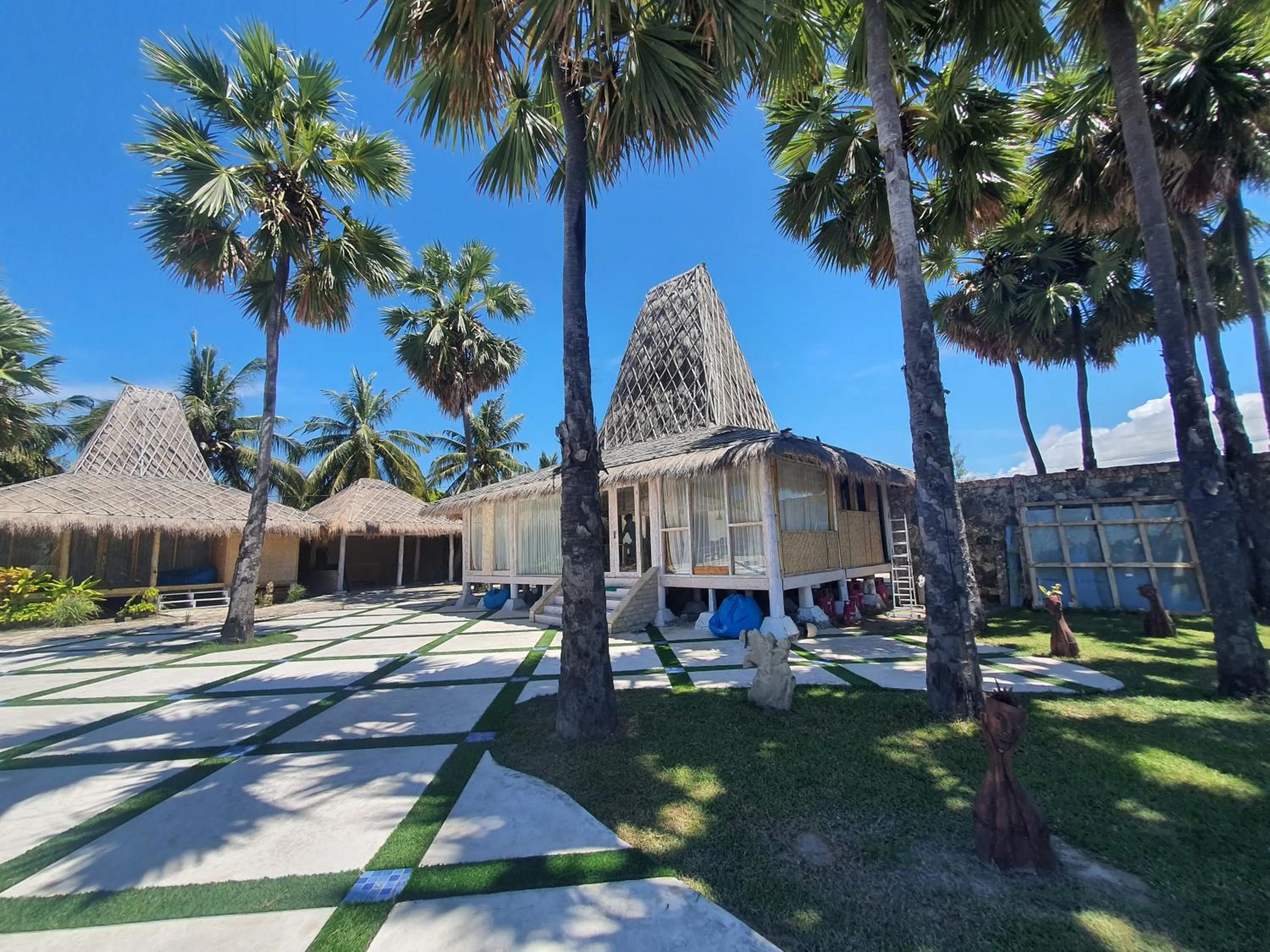 Restaurant/places to eat in Sumba Paradise Beach Resort