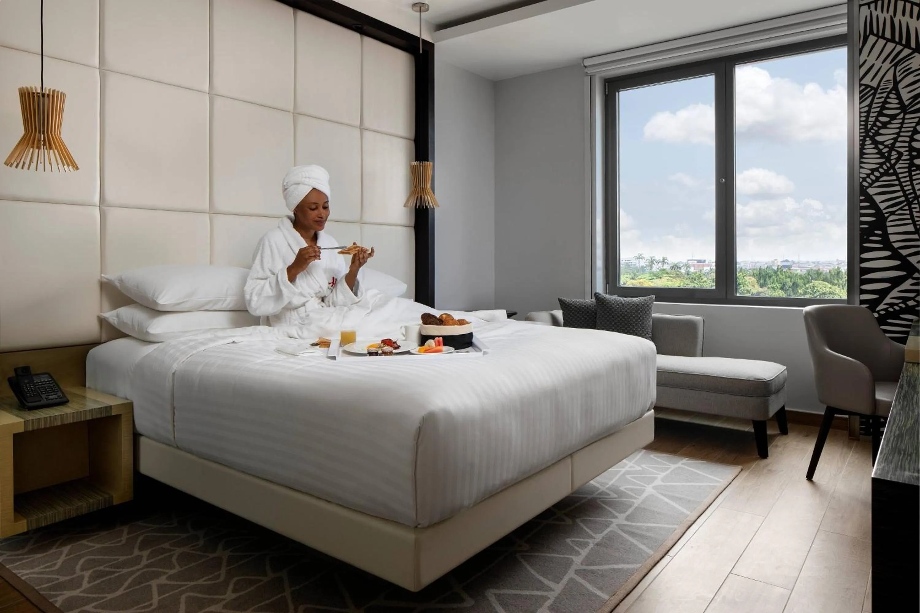Breakfast, Bed in Lagos Marriott Hotel Ikeja