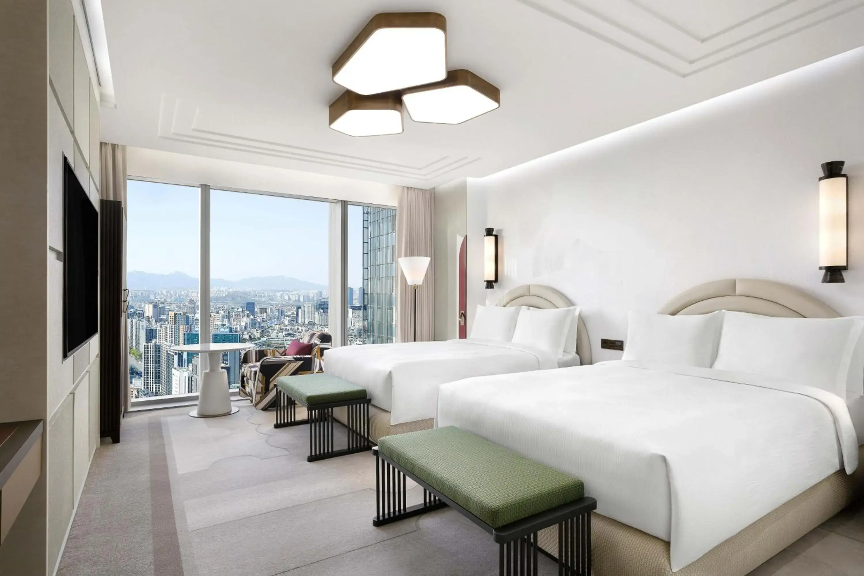 Masters Queen Room with Two Queen Beds and City View in Josun Palace, a Luxury Collection Hotel, Seoul Gangnam Masters Queen Room with Two Queen Beds and City View in Josun Palace, a Luxury Collection Hotel, Seoul Gangnam