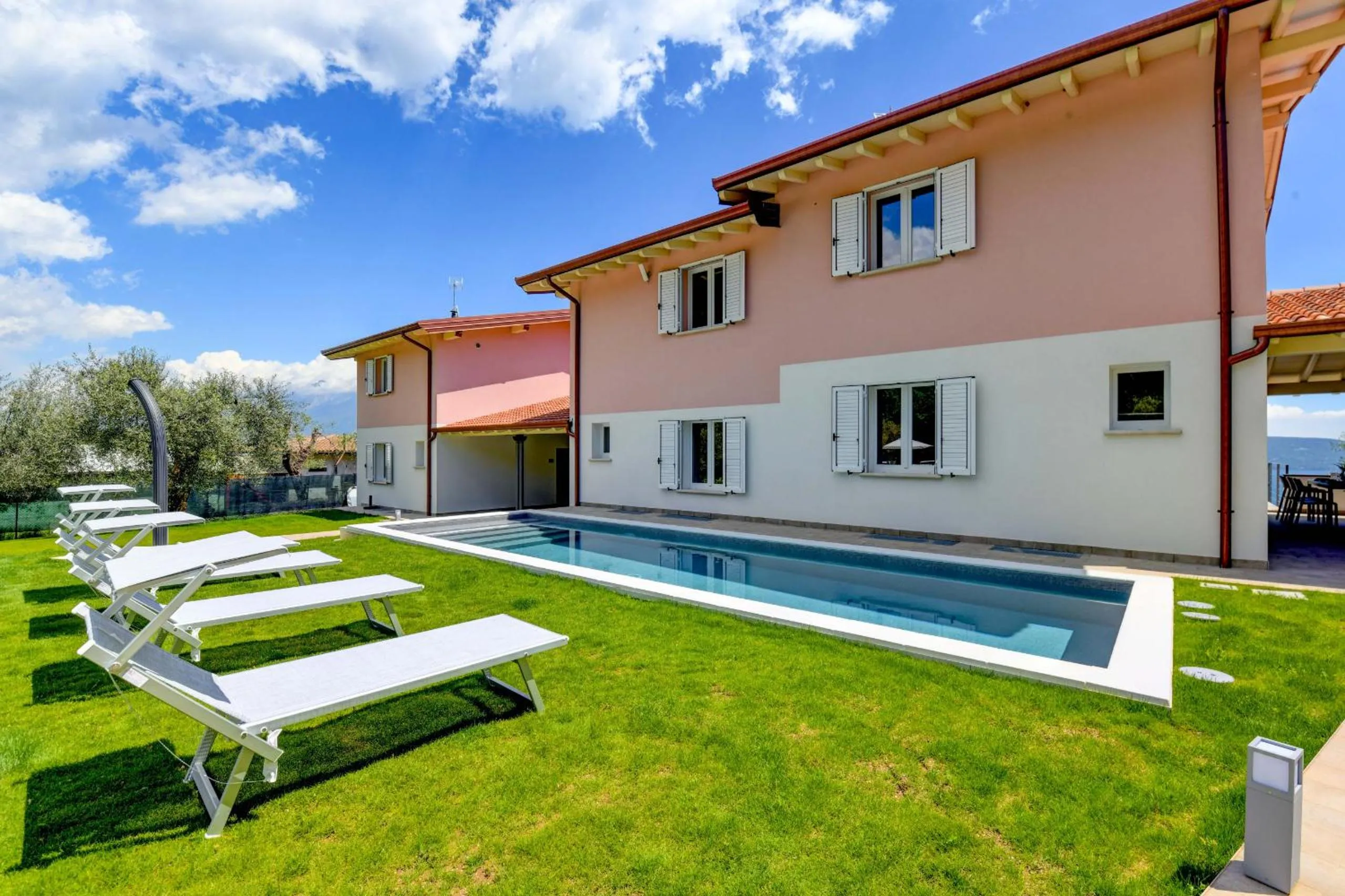 Property building in Le Casette - Leccino