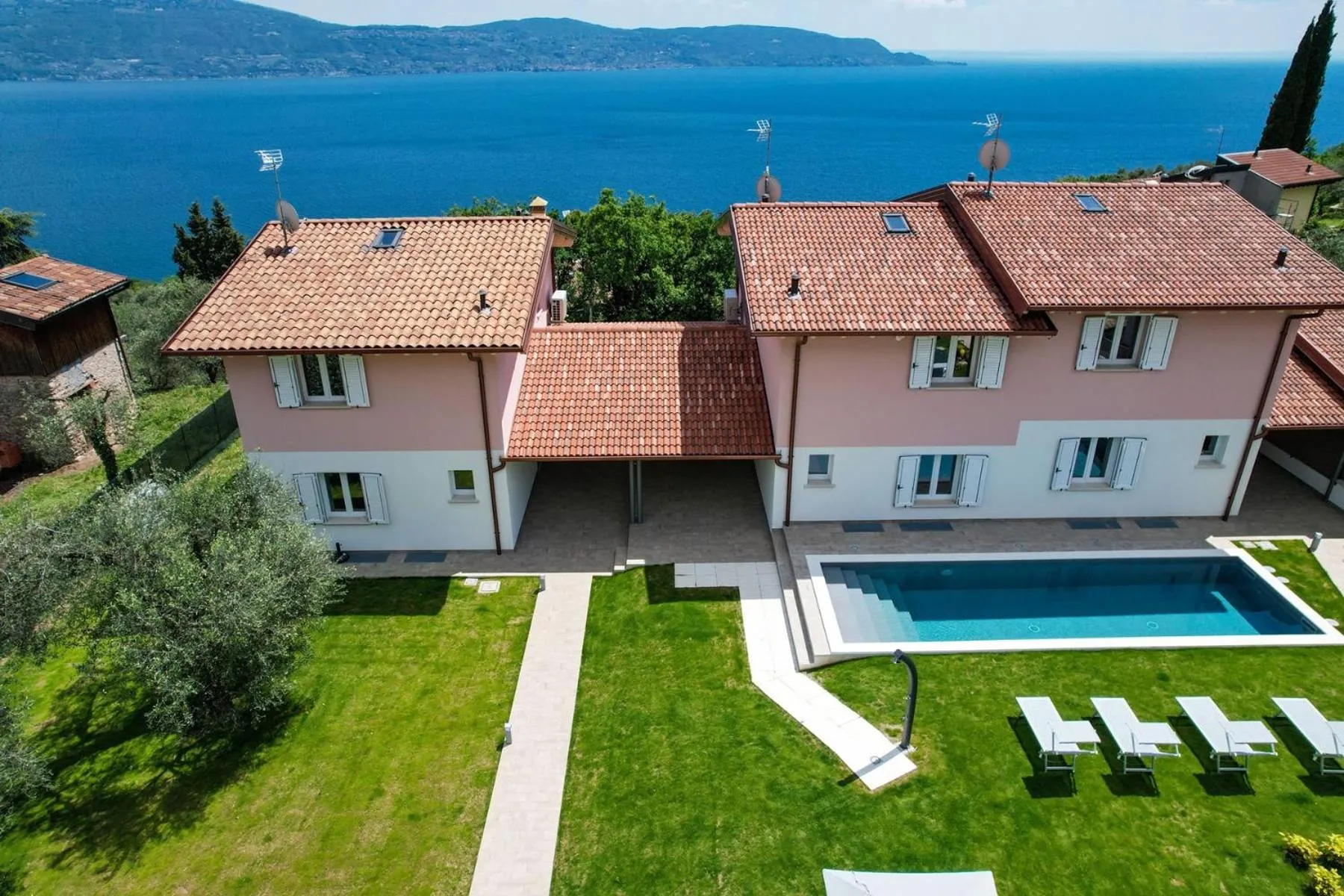 Swimming pool in Le Casette - Gargna