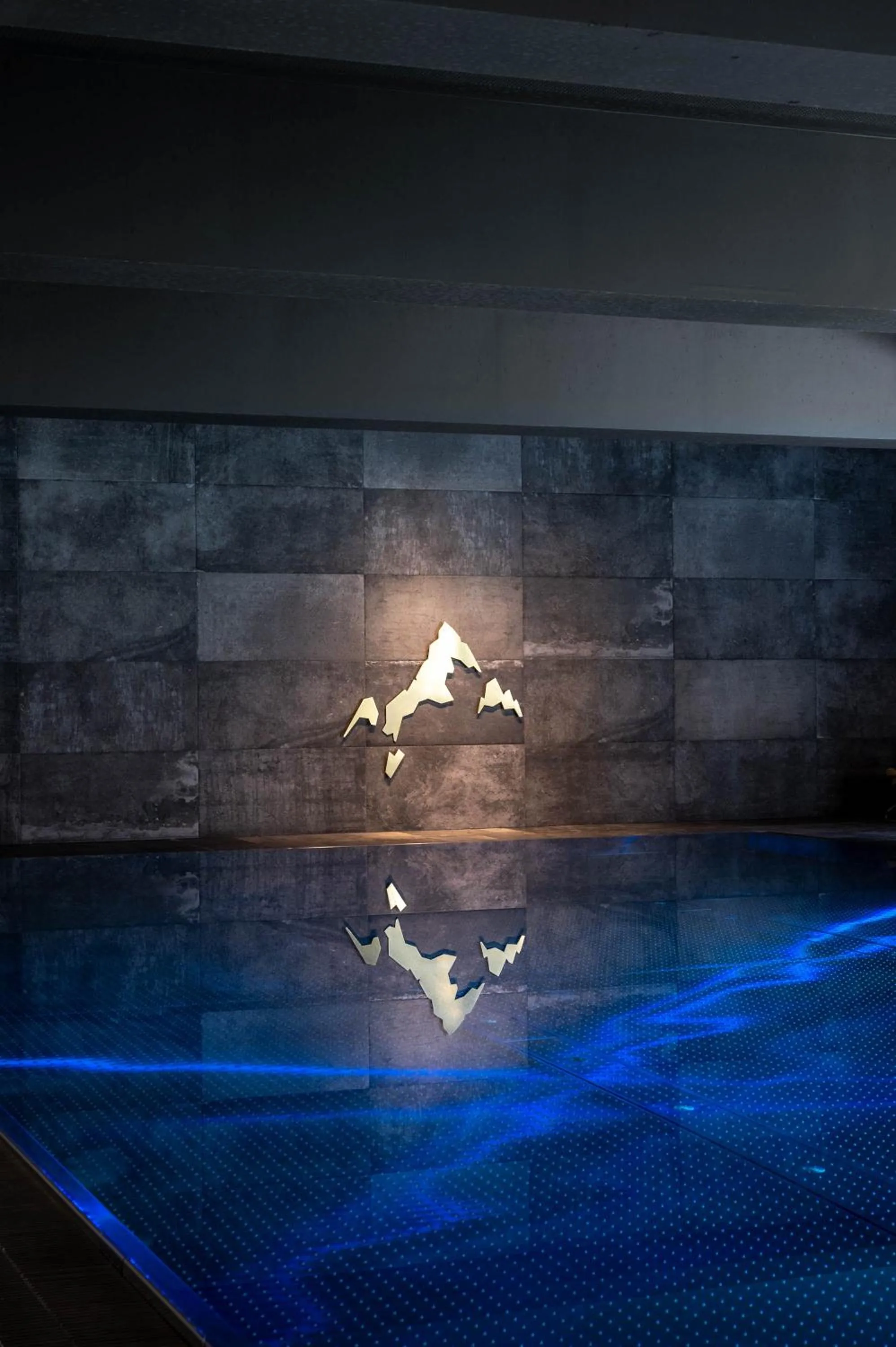 Swimming pool in Sporthotel Silvretta Montafon