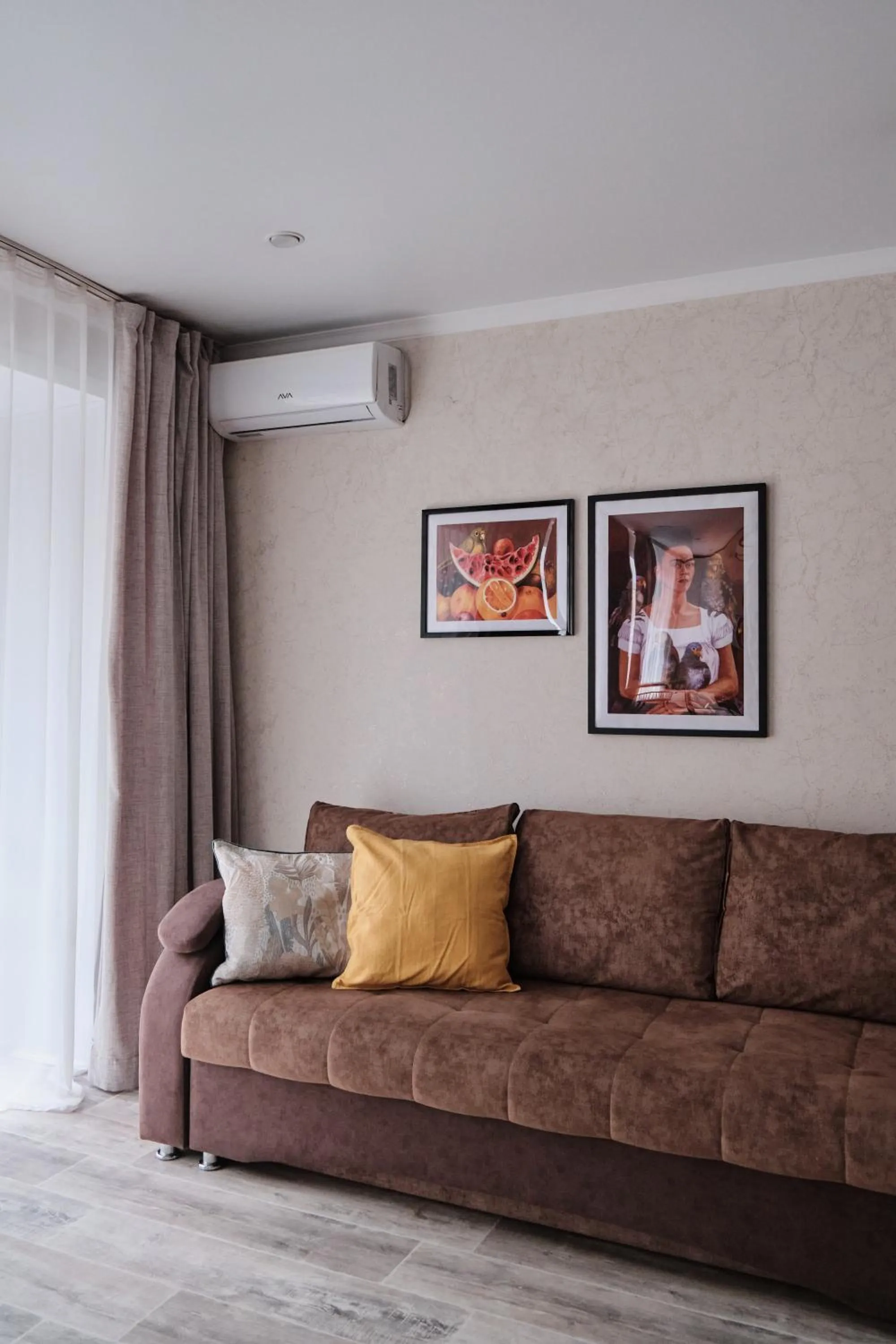 Seven City Apartments