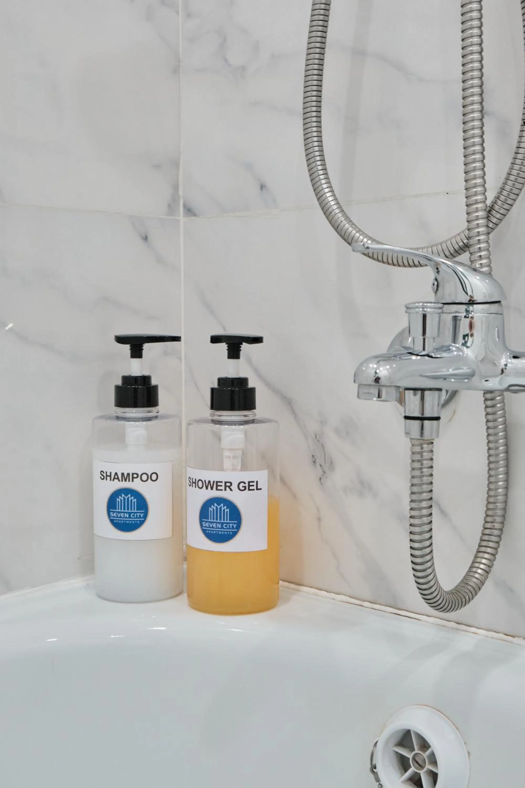 Seven City Apartments