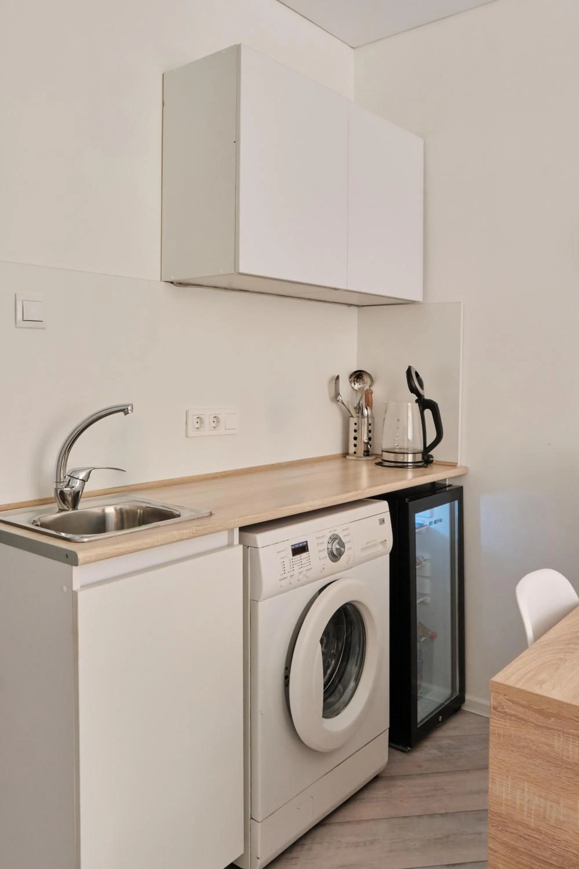 Seven City Apartments