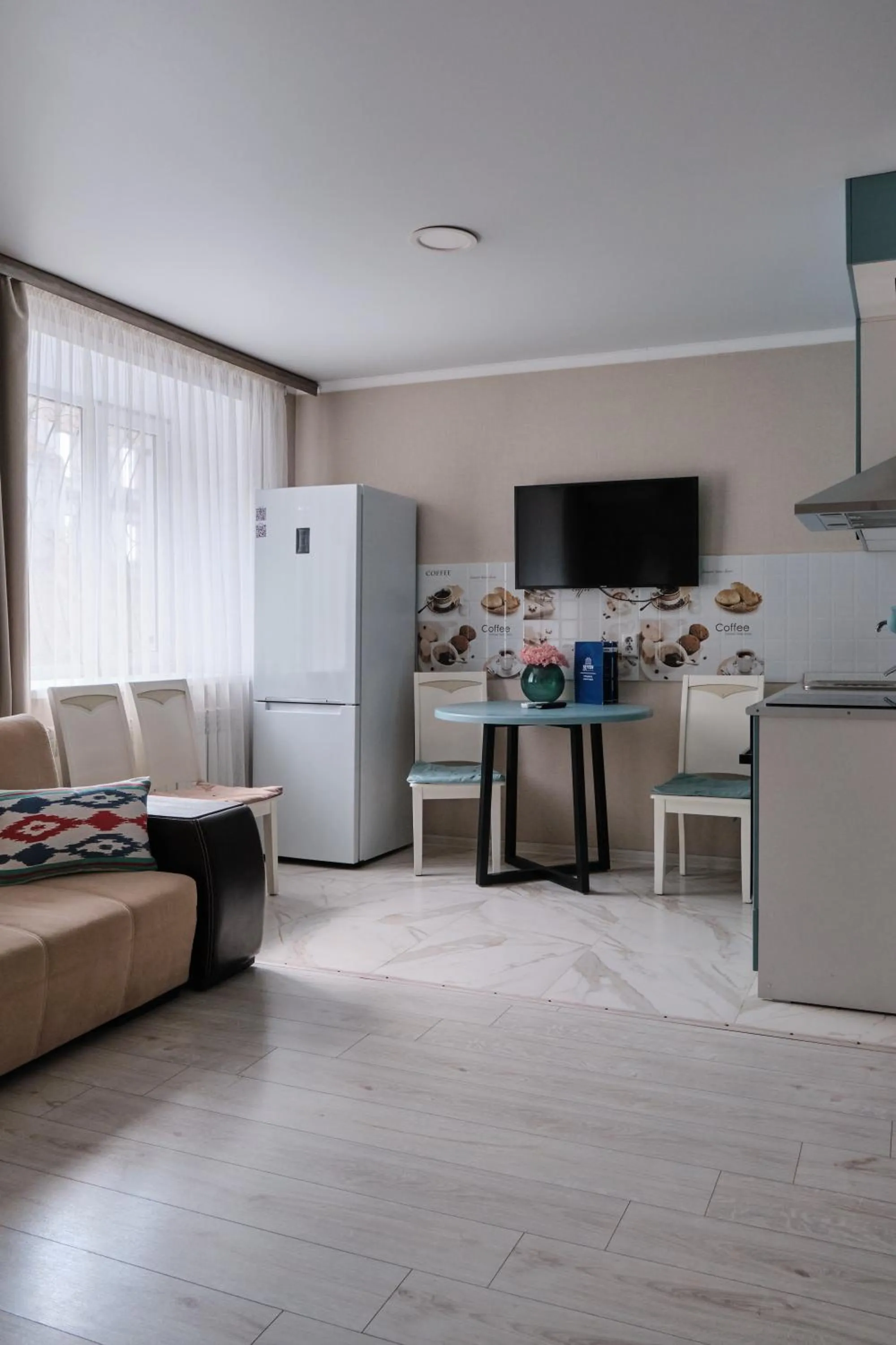 Seven City Apartments