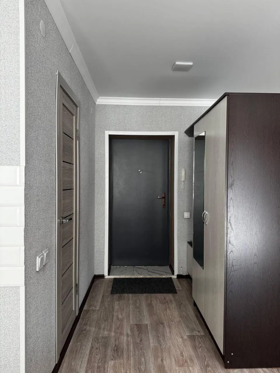 Seven City Apartments