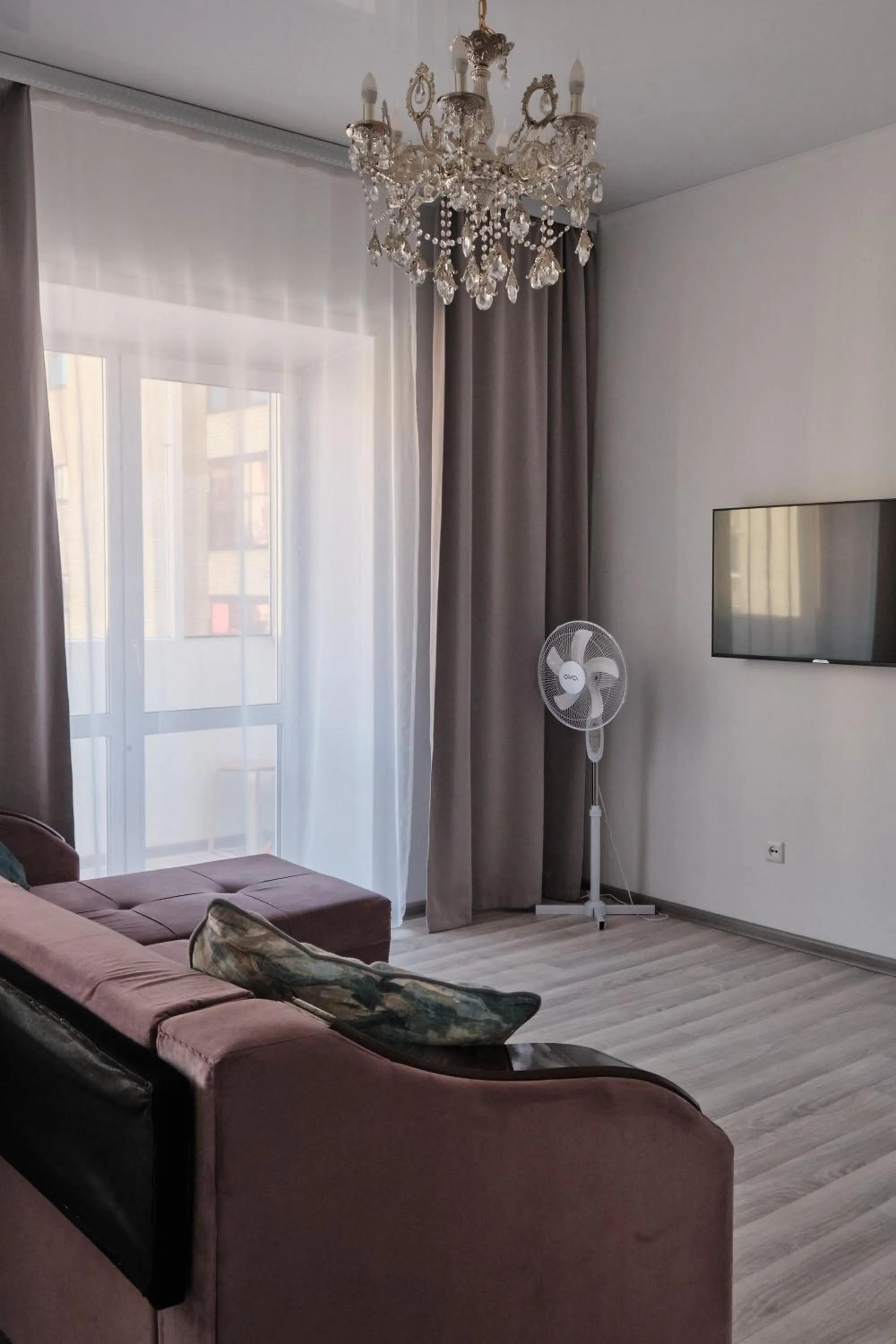 Bed in Seven City Apartments