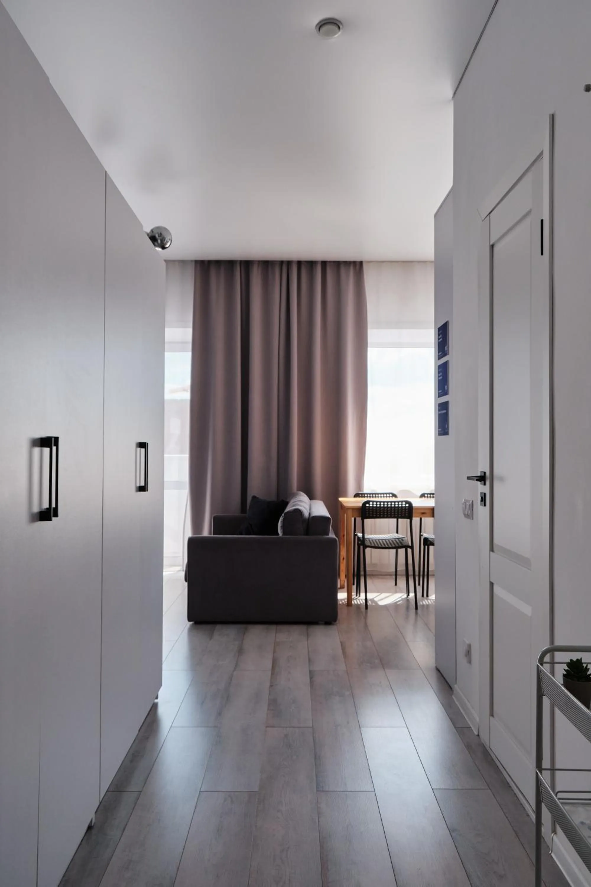 Seven City Apartments