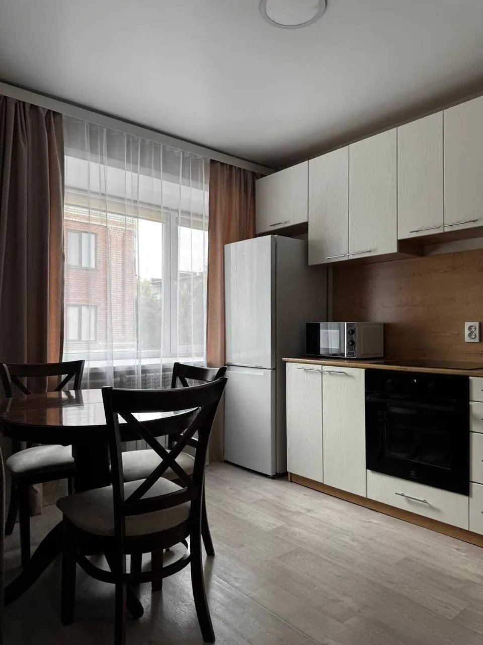 Seven City Apartments