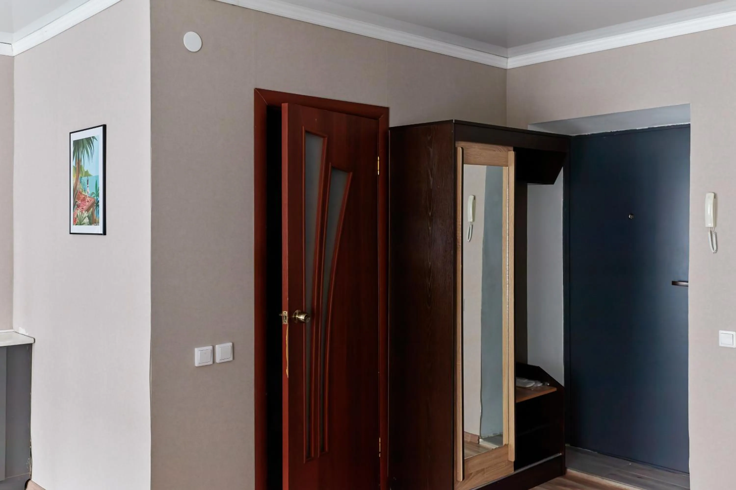 Seven City Apartments