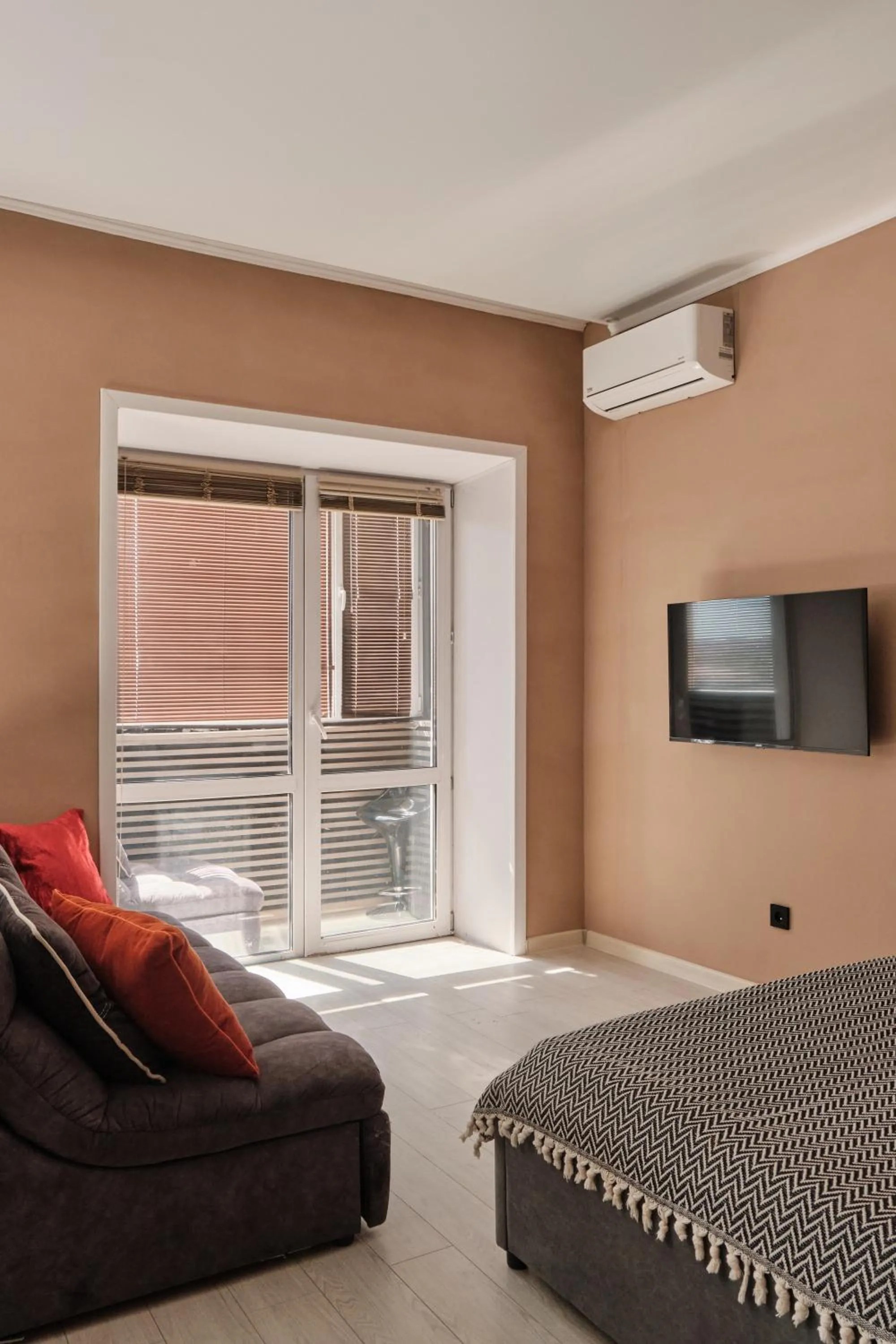 Bed in Seven City Apartments