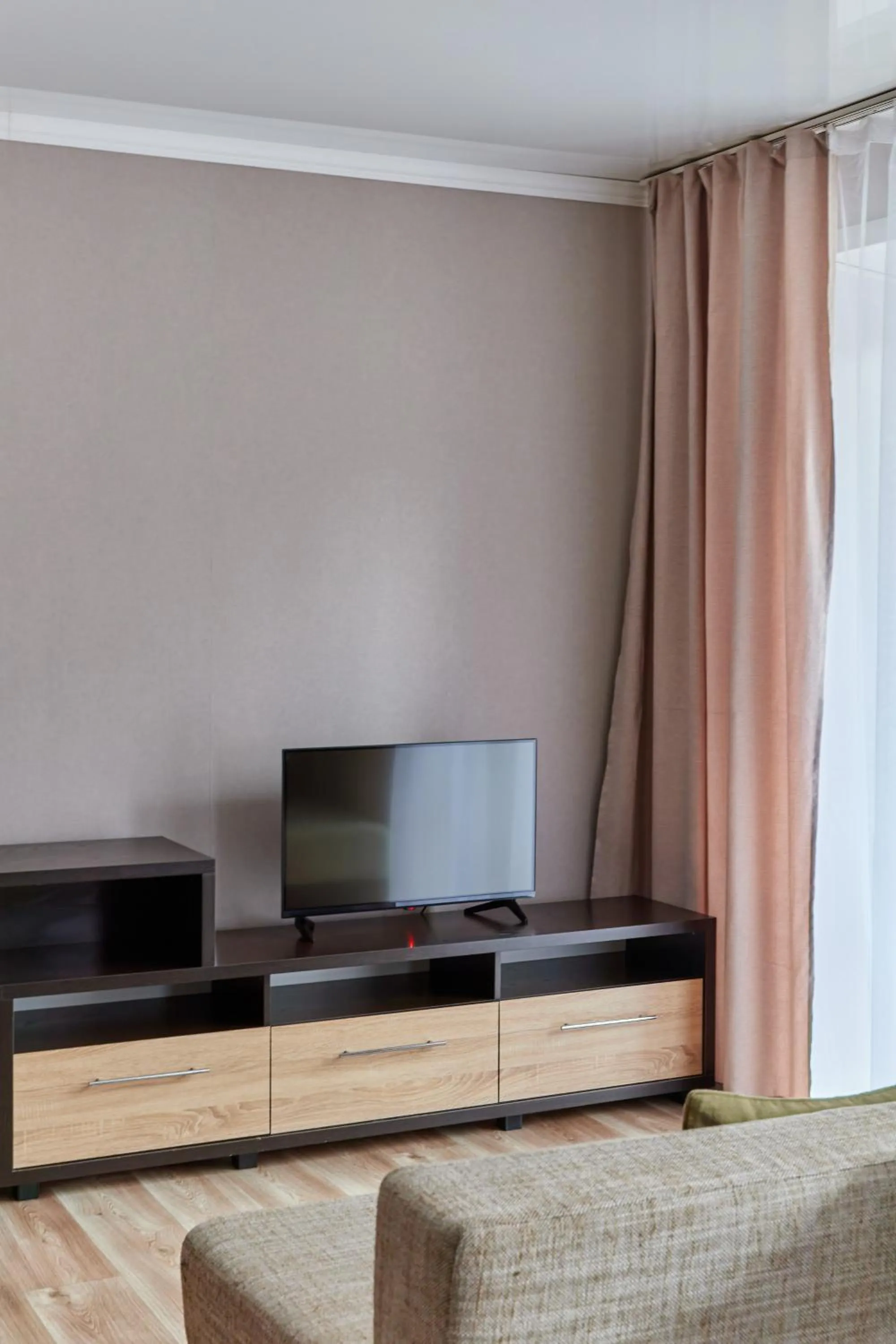 Seven City Apartments