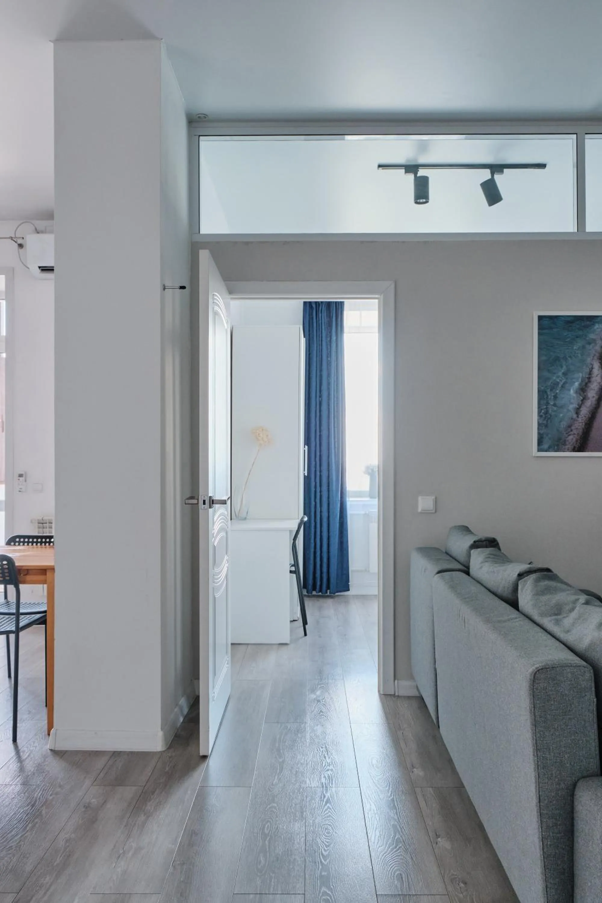 Seven City Apartments