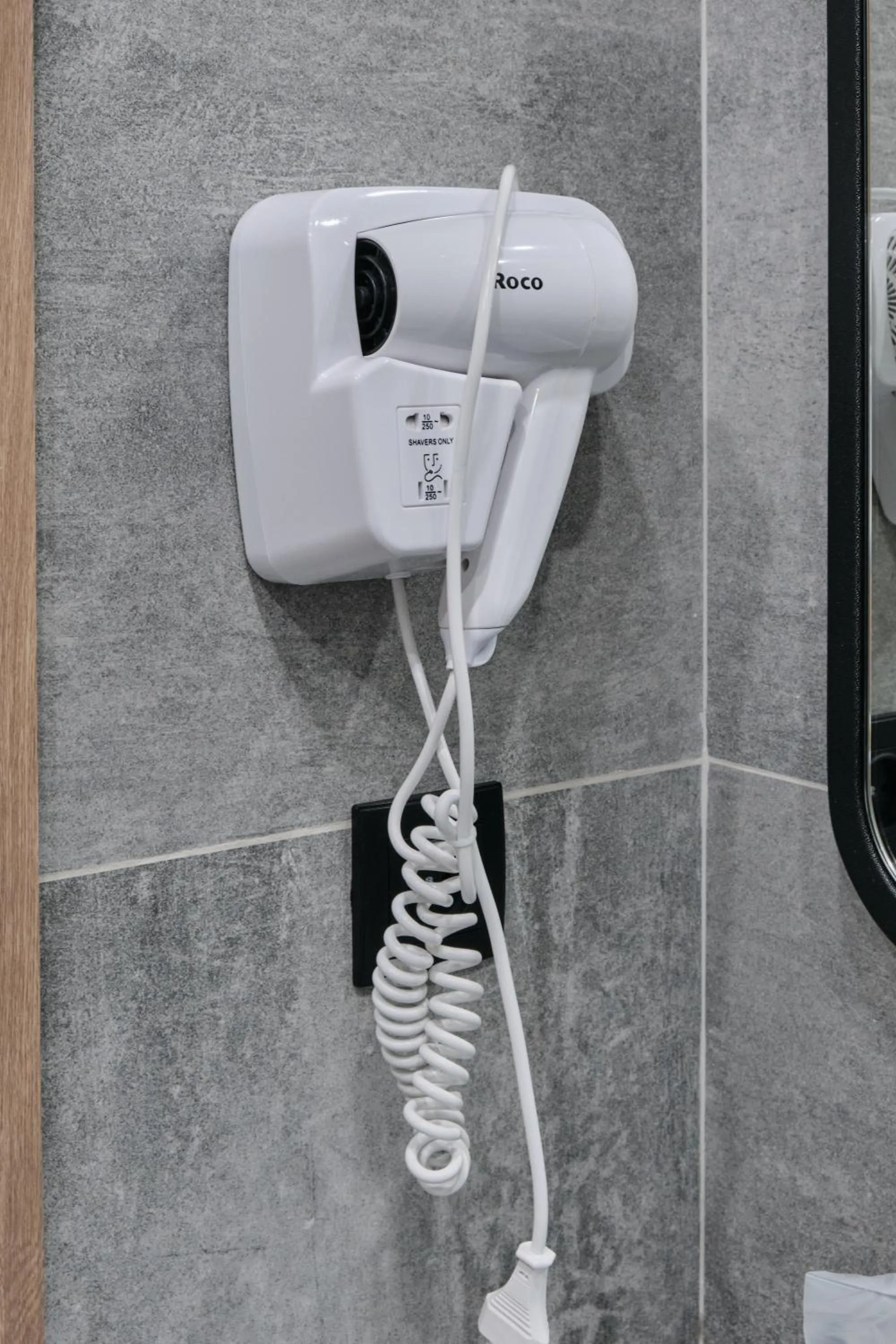 Seven City Apartments