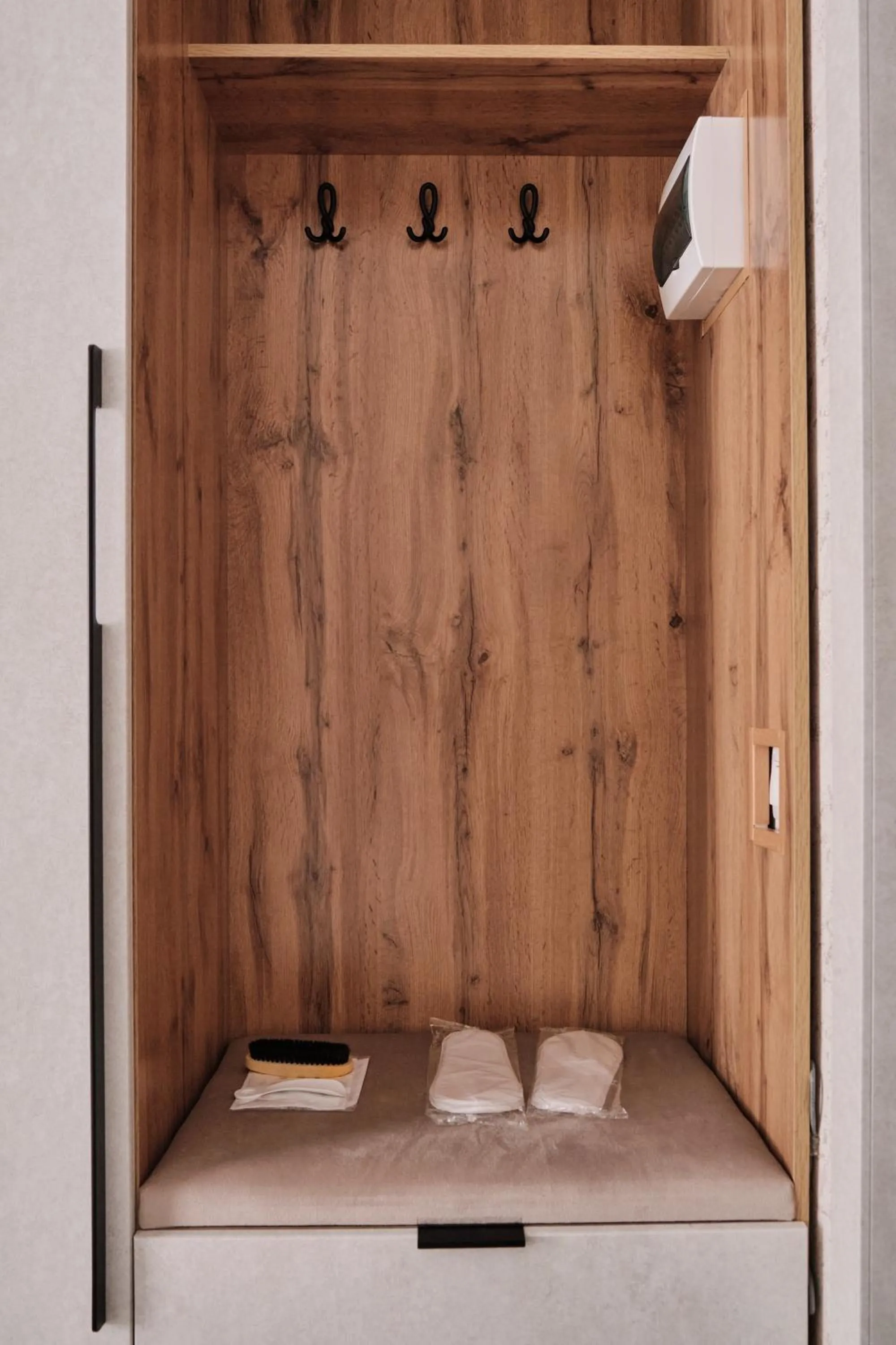 Seven City Apartments