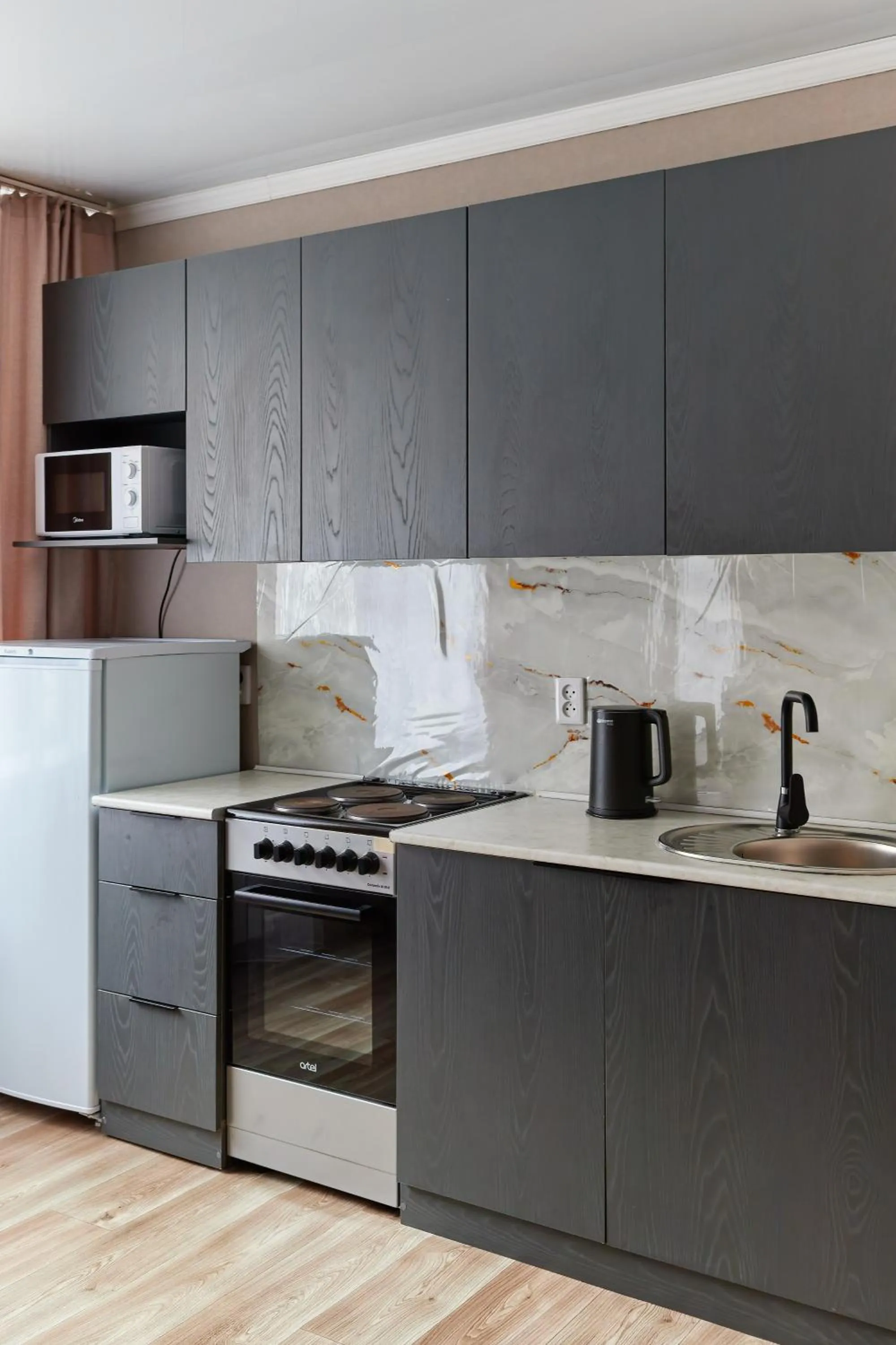 Seven City Apartments