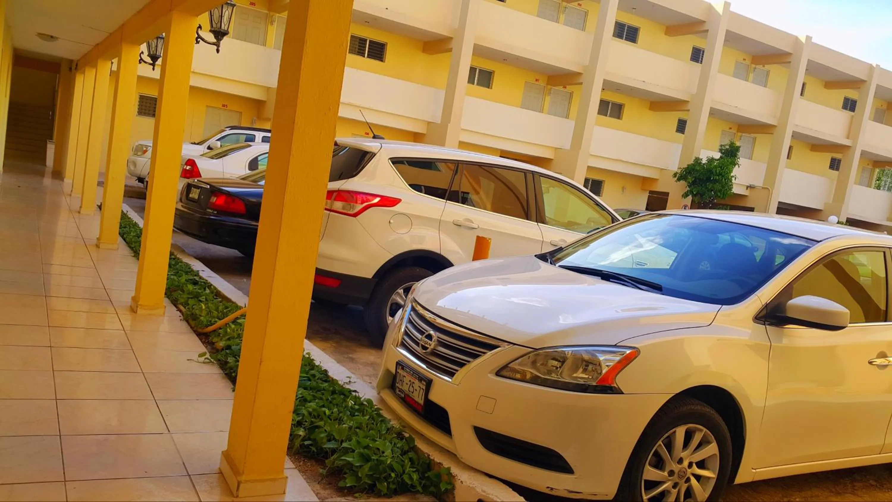 Day in Hotel El Marques