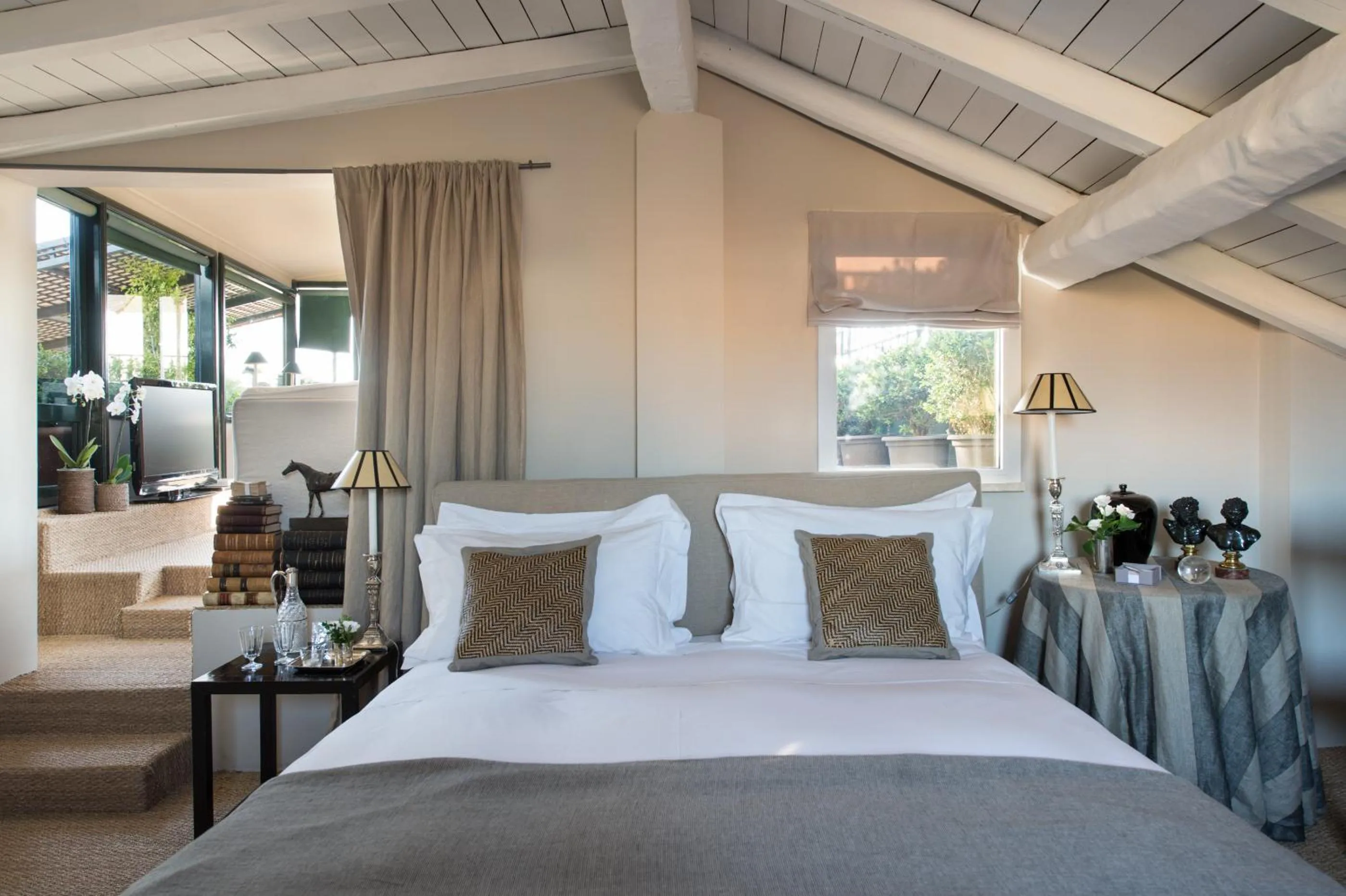 Bedroom, Bed in Residenza Napoleone III