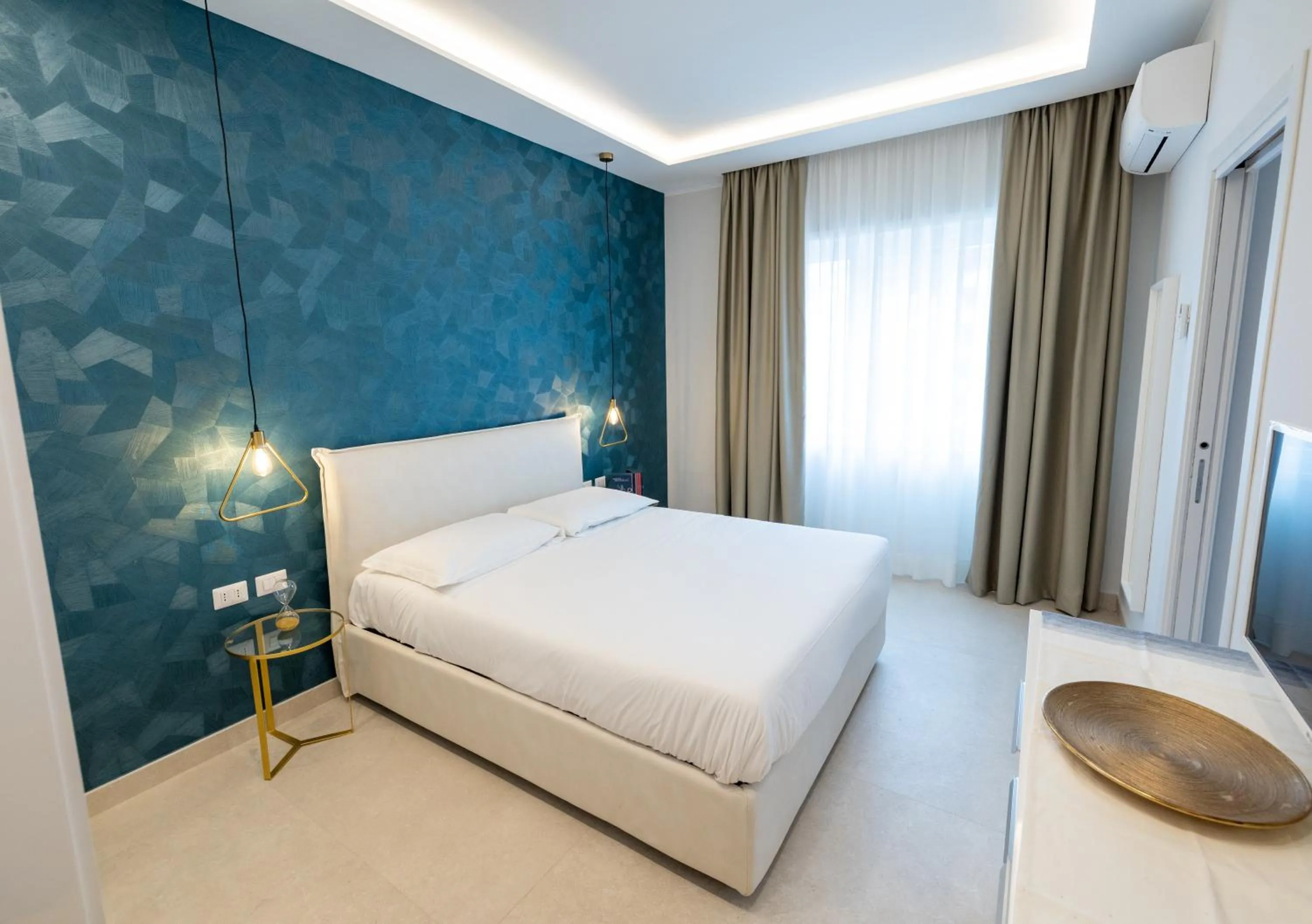 Bedroom, Bed in Napoli City Center - Appartamenti e Camere
