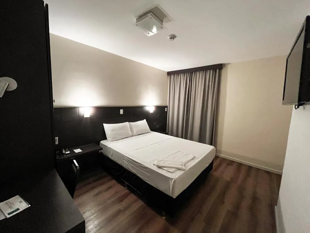 Bed in Santa Catarina Plaza Hotel