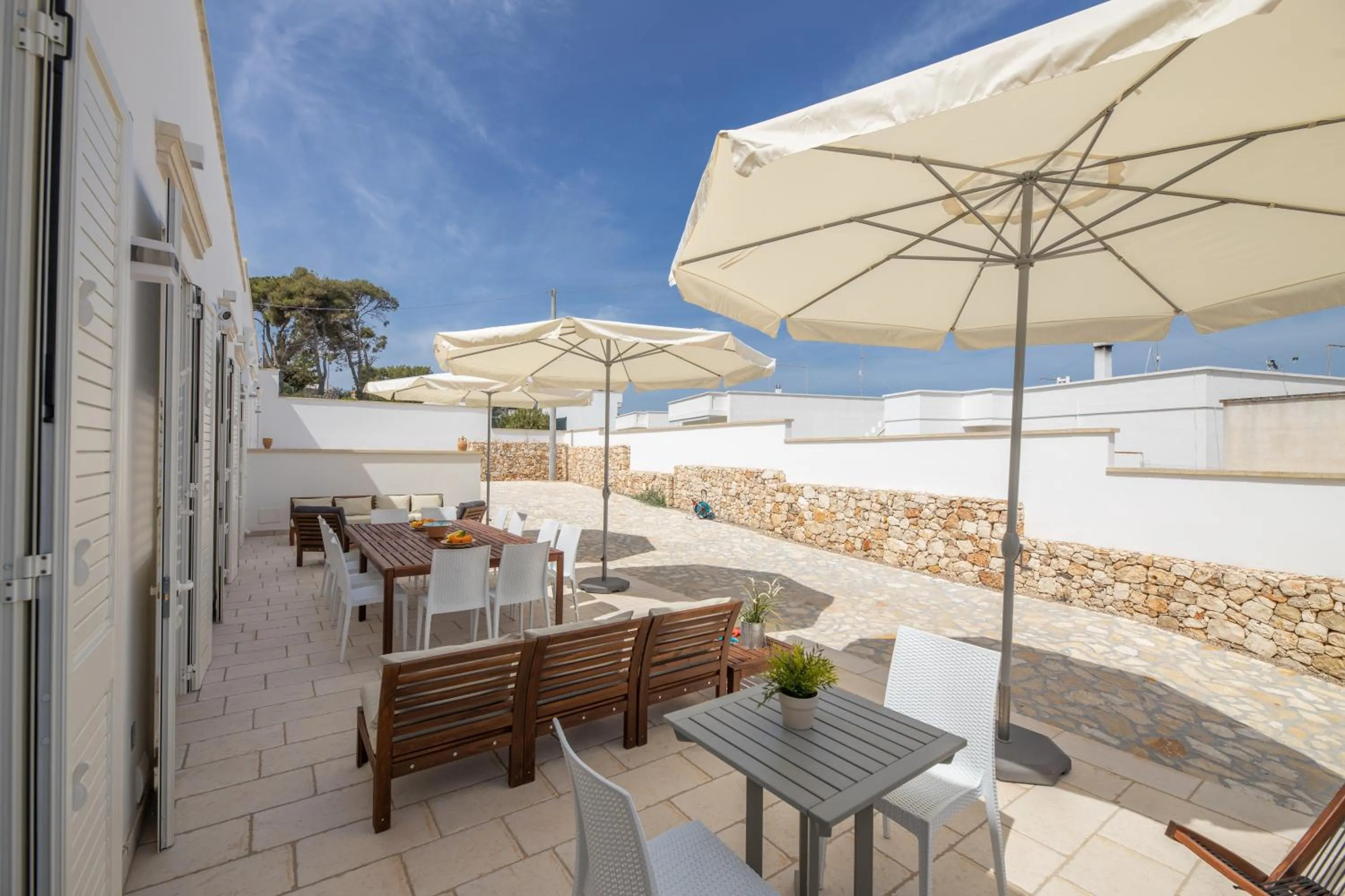 Property building in B&BLeucaineout