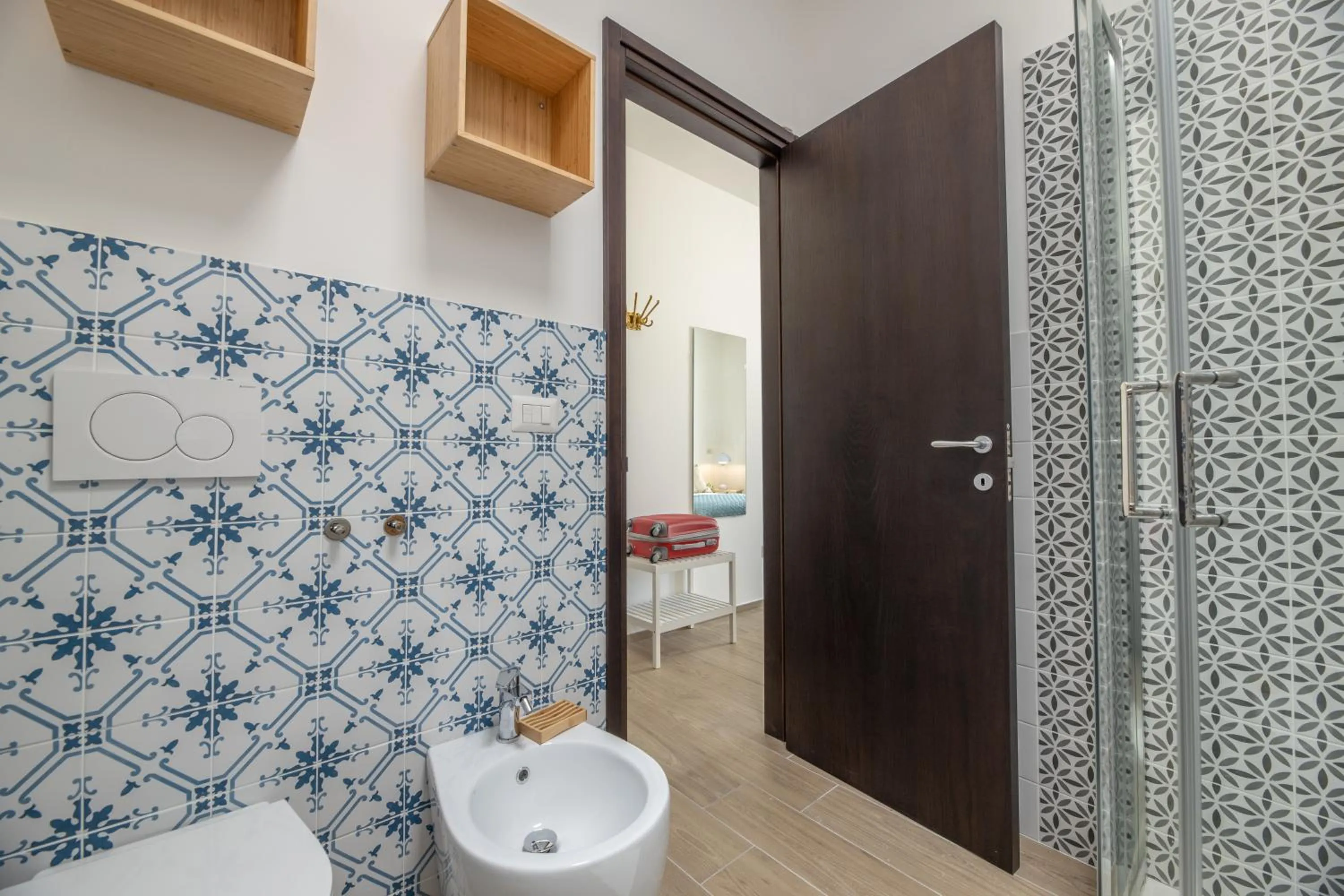 Bathroom in B&BLeucaineout