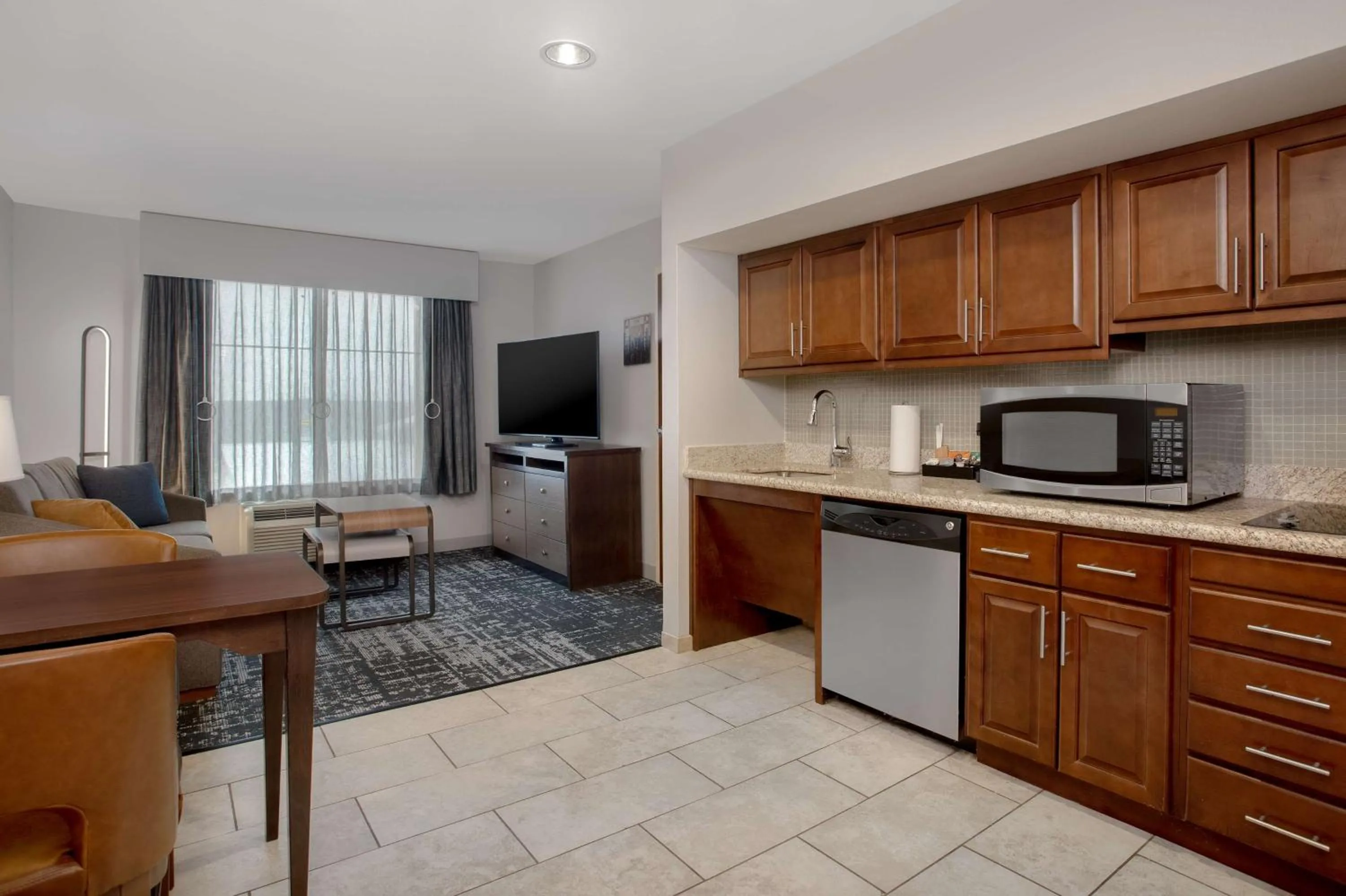 Kitchen or kitchenette in Homewood Suites by Hilton Lackland AFB/SeaWorld, TX