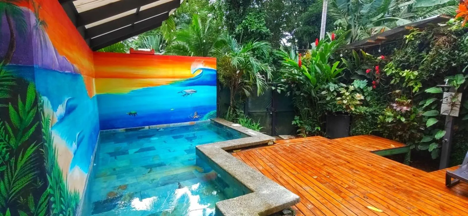 Pool view in Jungle Beach Hotel Manuel Antonio