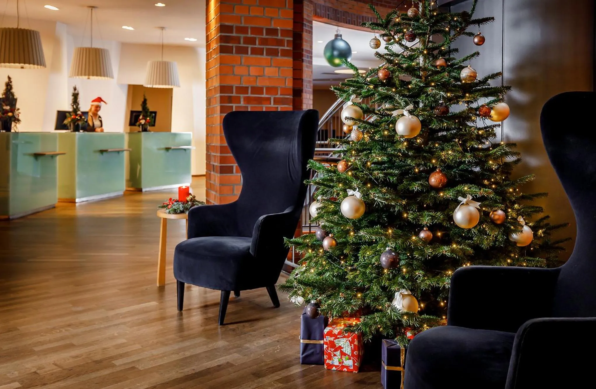 Lobby or reception in Dorint Hotel Bremen