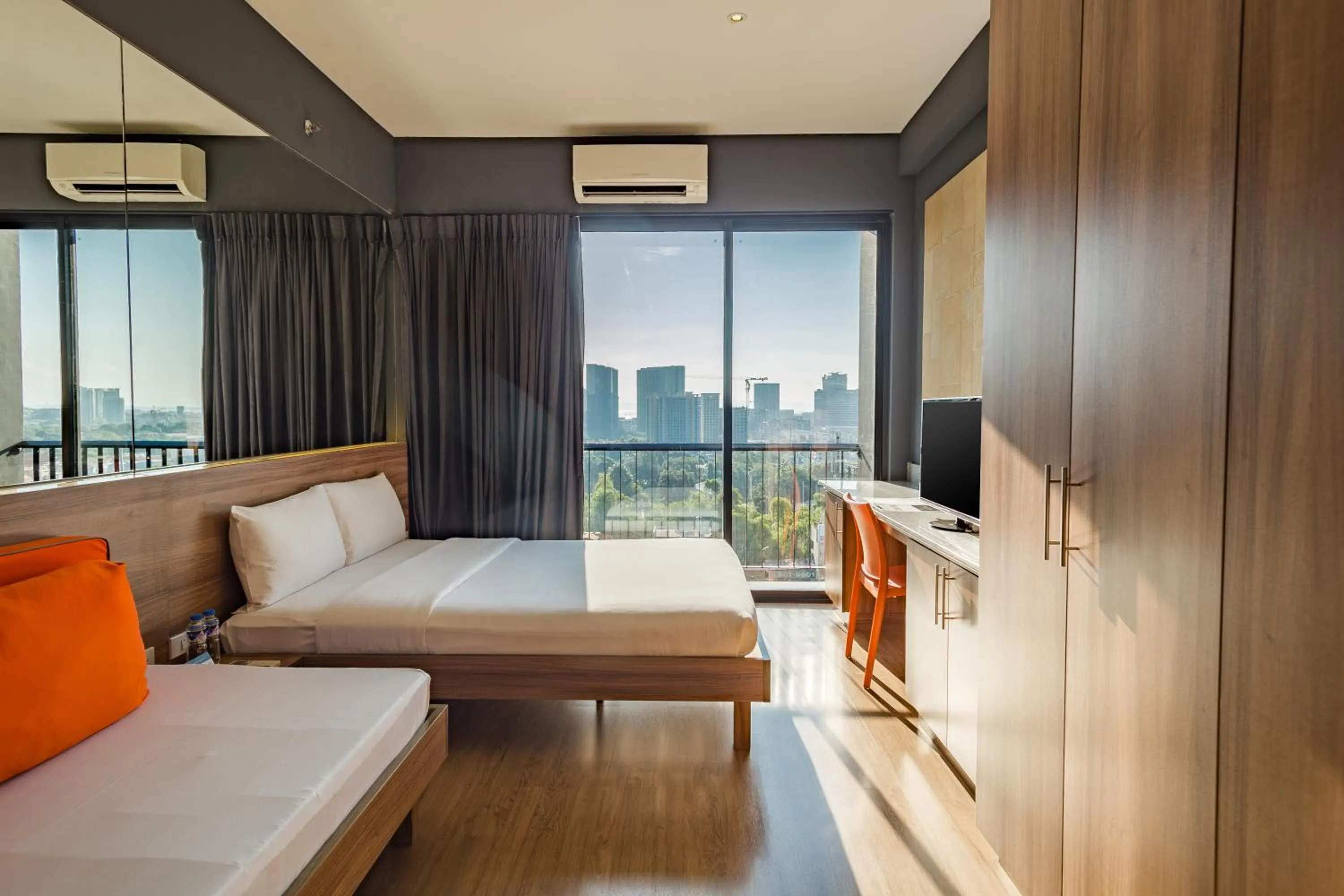 Photo of the whole room, Bed in Azumi Boutique Hotel