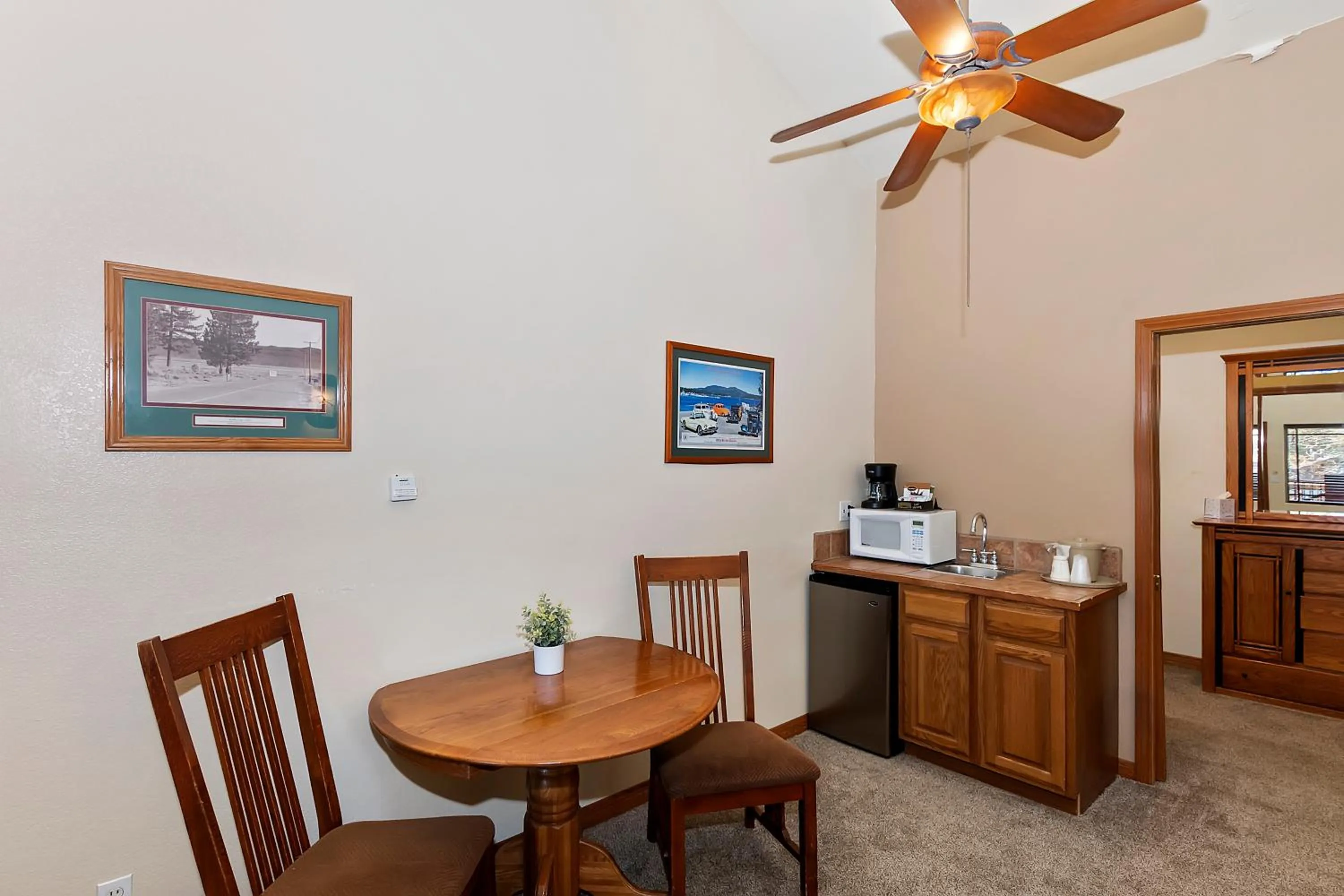 Kitchen or kitchenette in Robinhood Resort