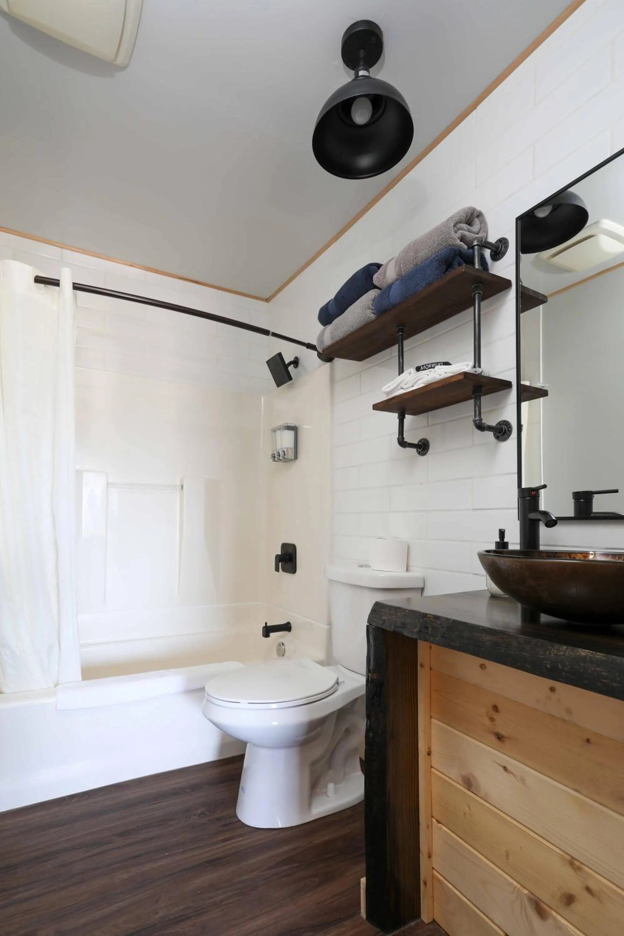 The Valley View Cabins and Event Center