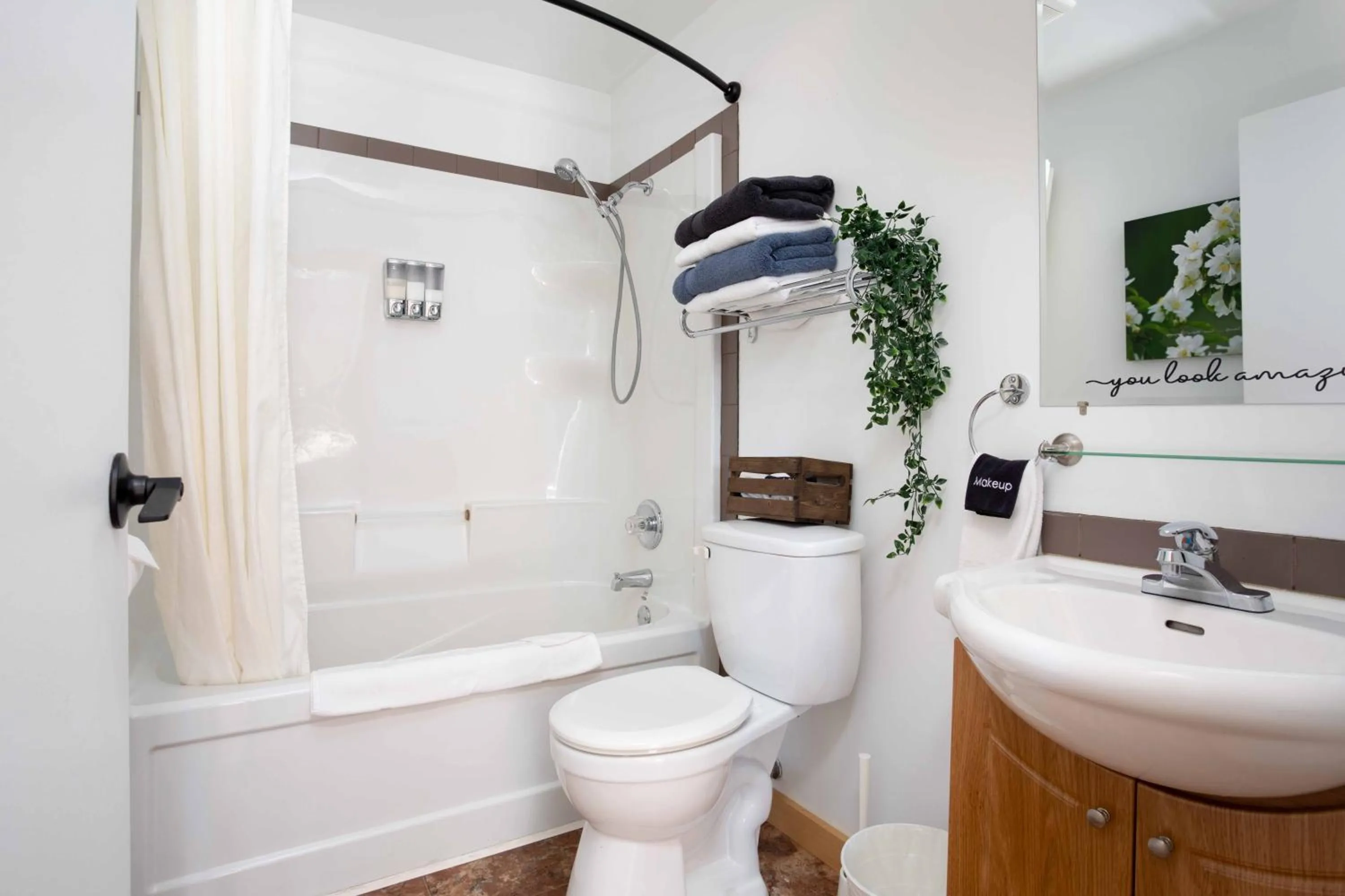 The Valley View Cabins and Event Center