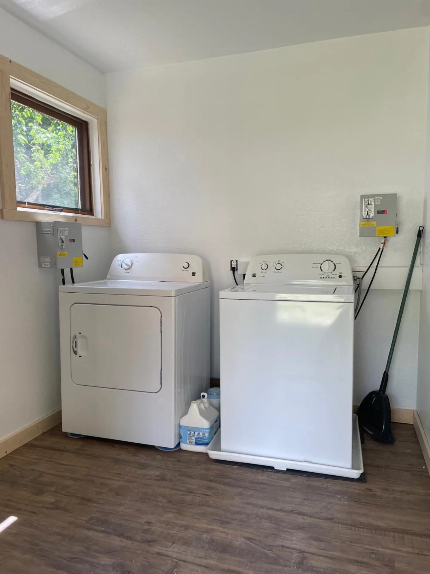 The Valley View Cabins and Event Center