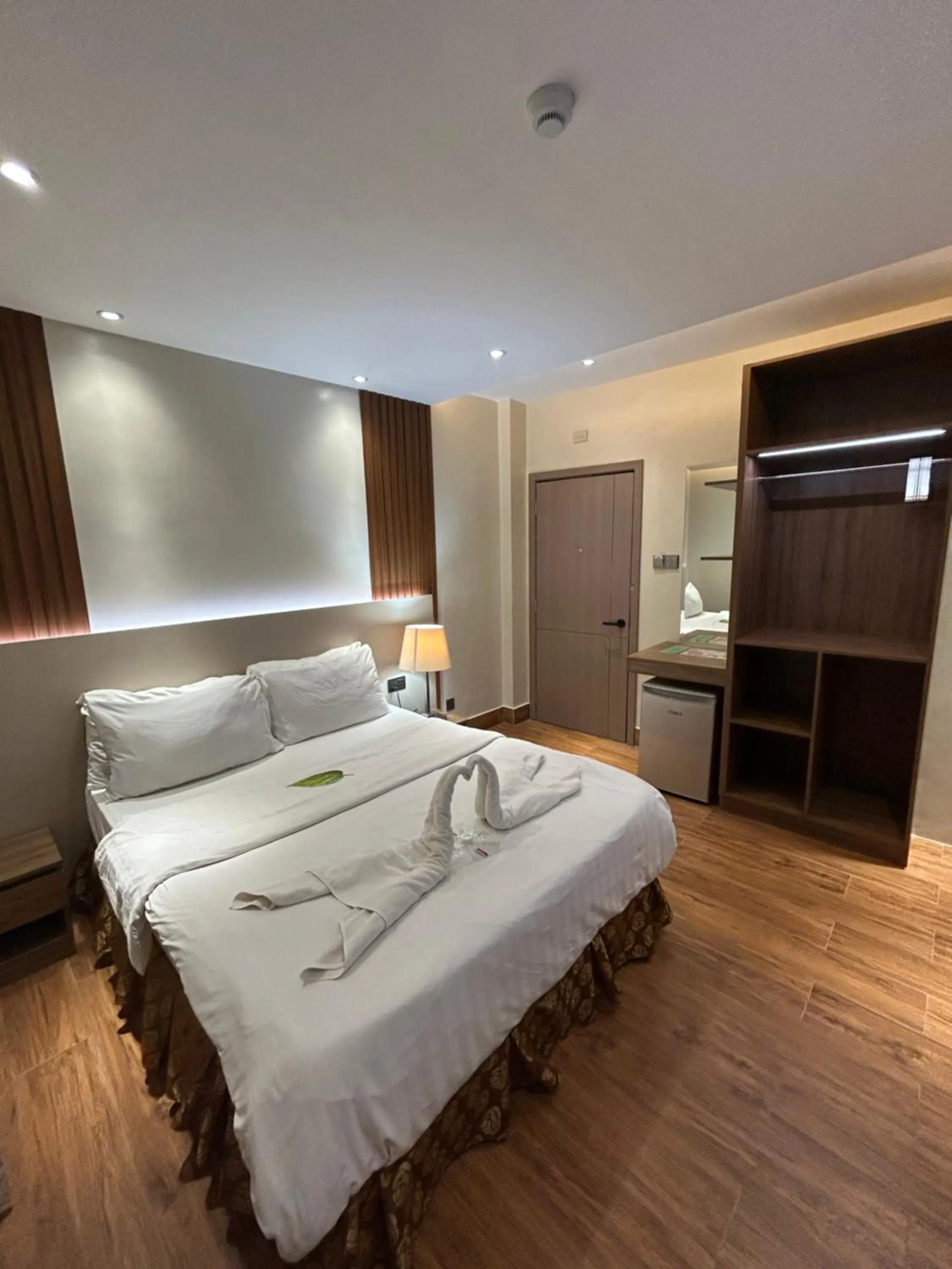 Bed in DM Residente Hotel Inns & Villas