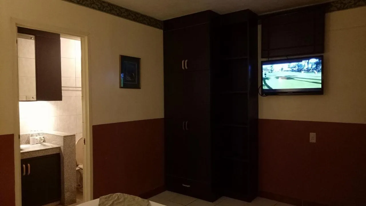 Bedroom, Bed in DM Residente Hotel Inns & Villas